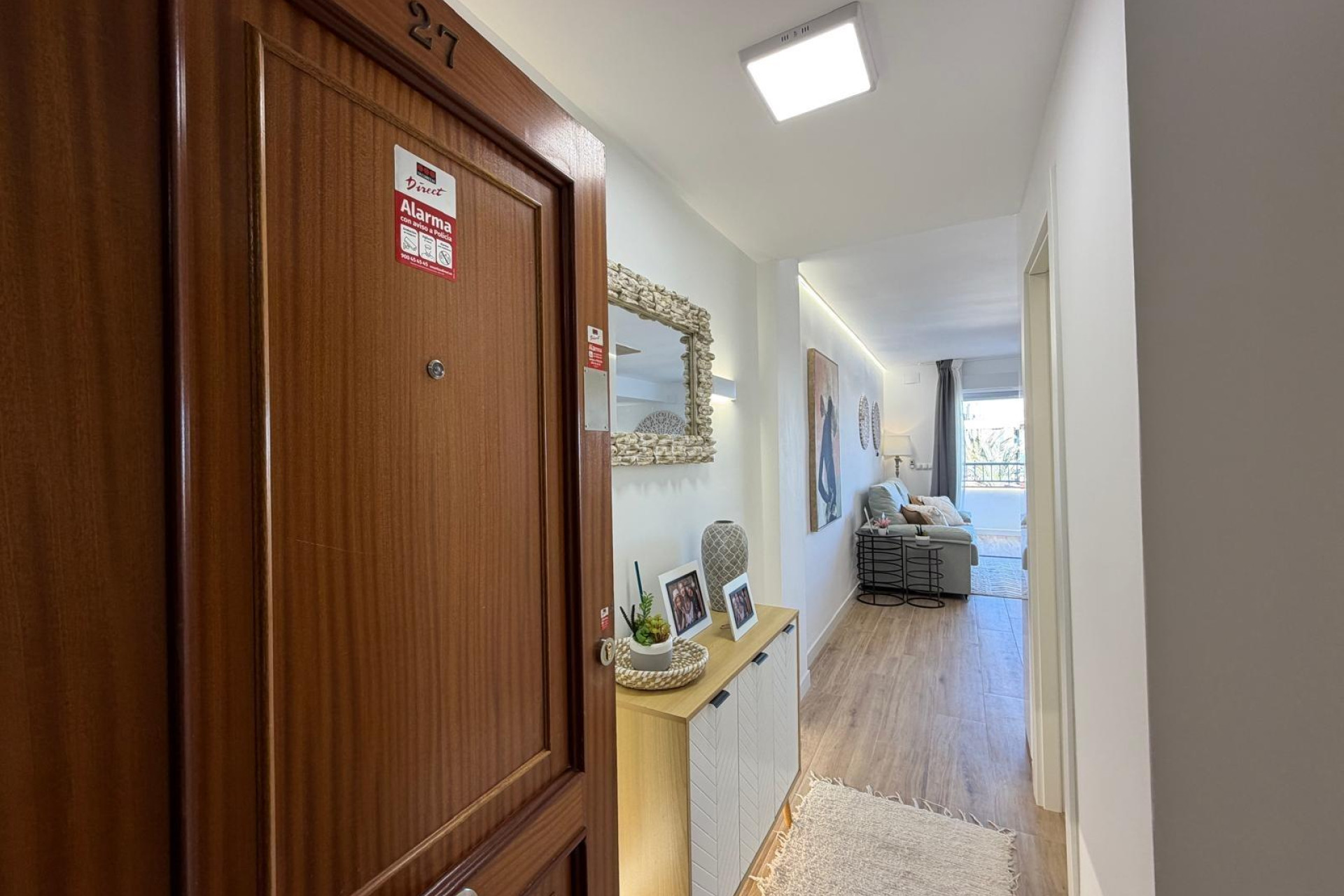 Resale - Apartment / flat - Torrevieja - Punta Prima
