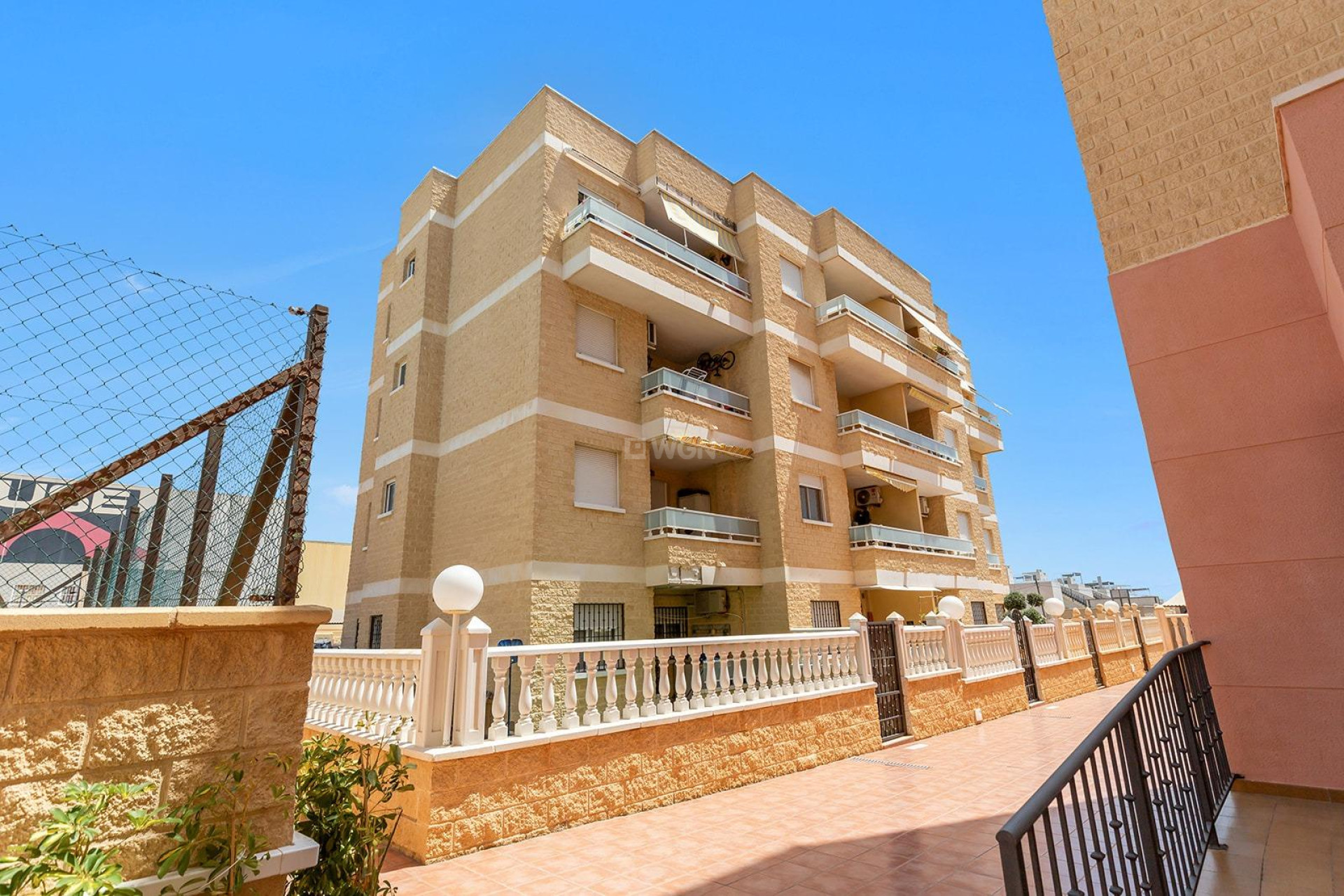 Resale - Apartment / flat - Torrevieja - Sector 25