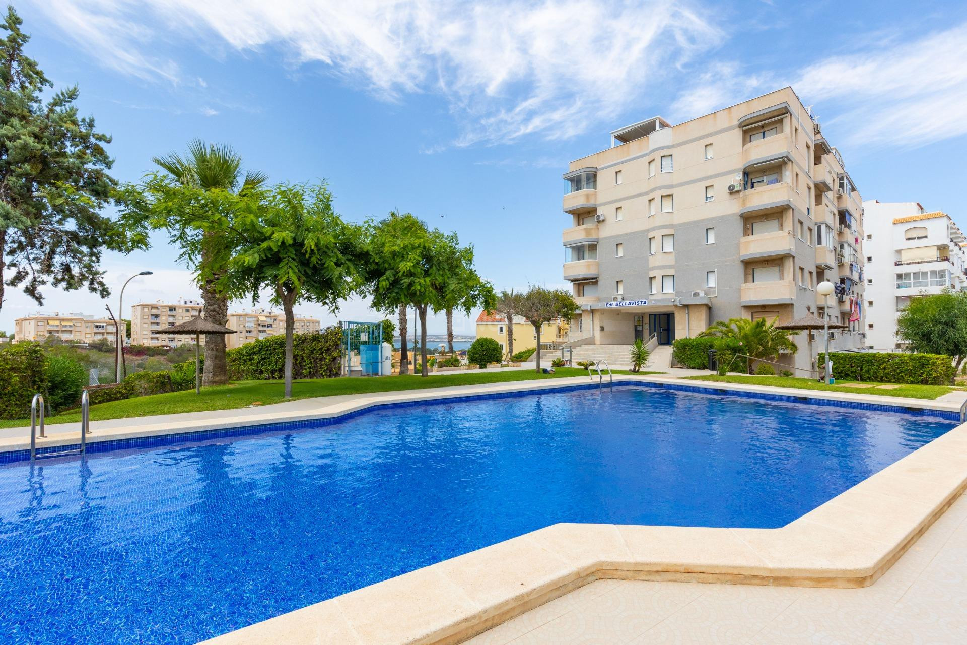 Resale - Apartment / flat - Torrevieja - Torreblanca