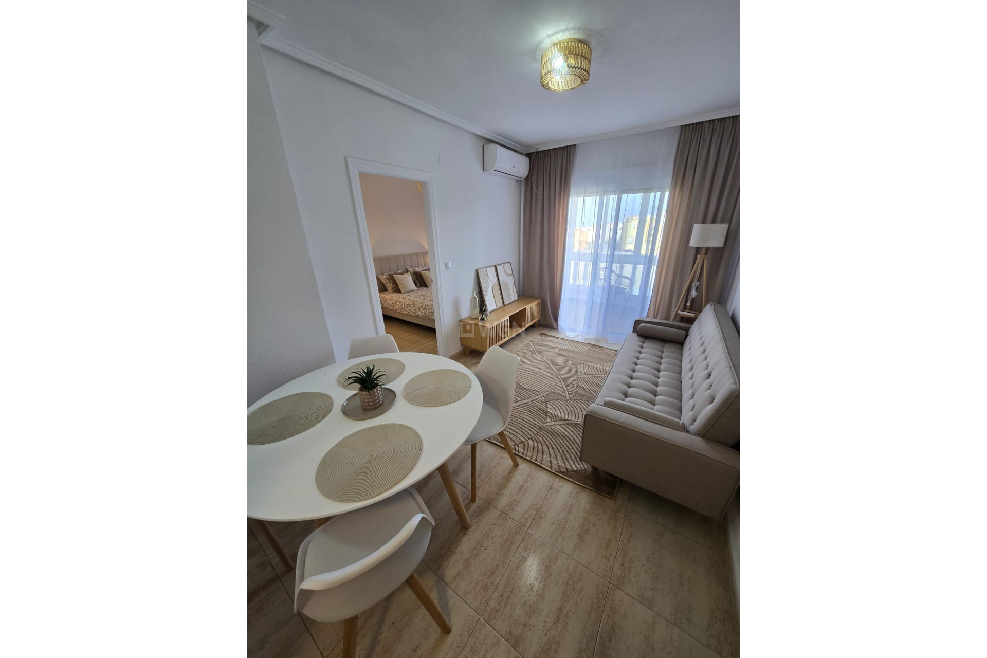 Resale - Apartment / flat - Torrevieja - Torreblanca