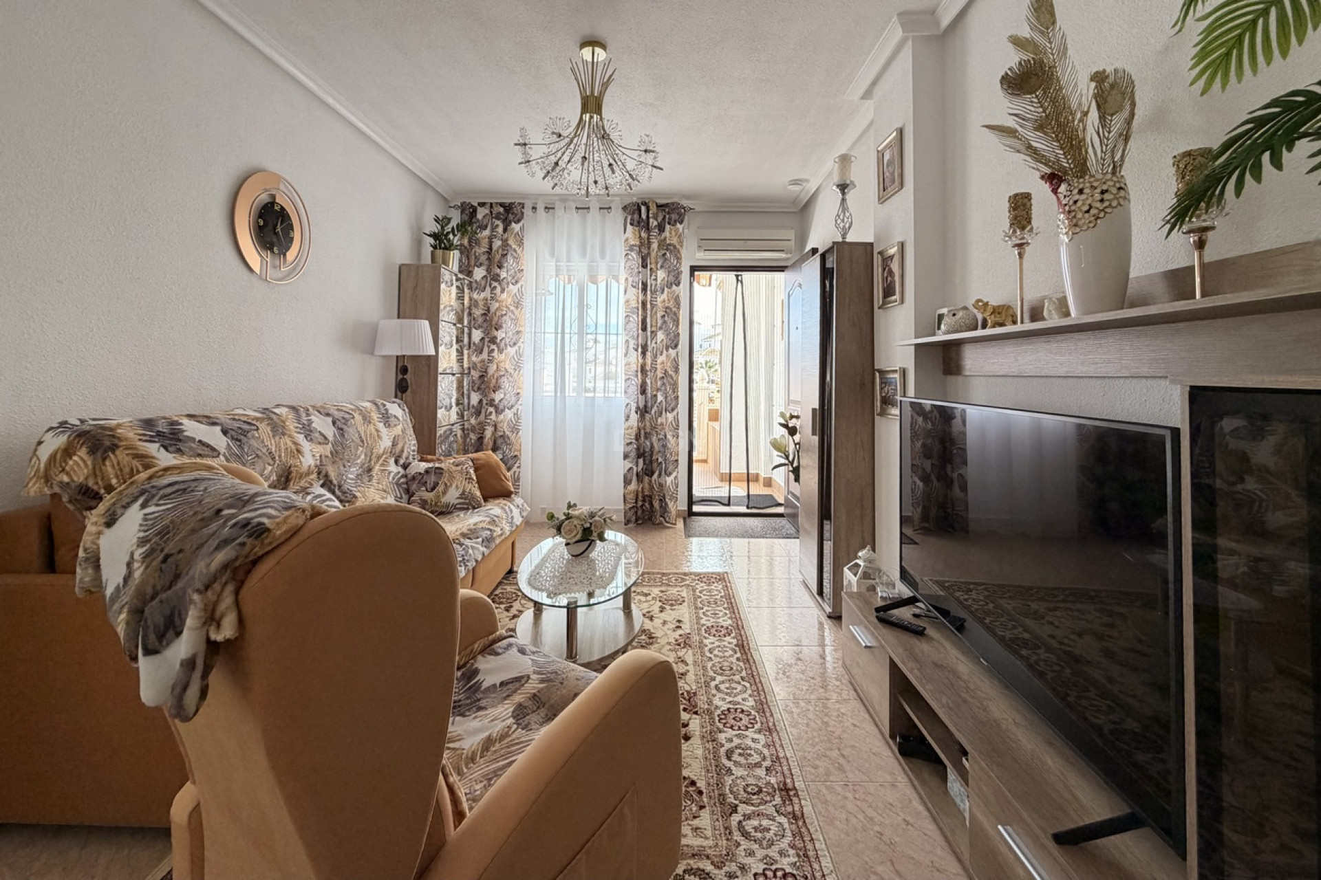 Resale - Apartment / flat - Torrevieja - Urb. Calas Blancas III