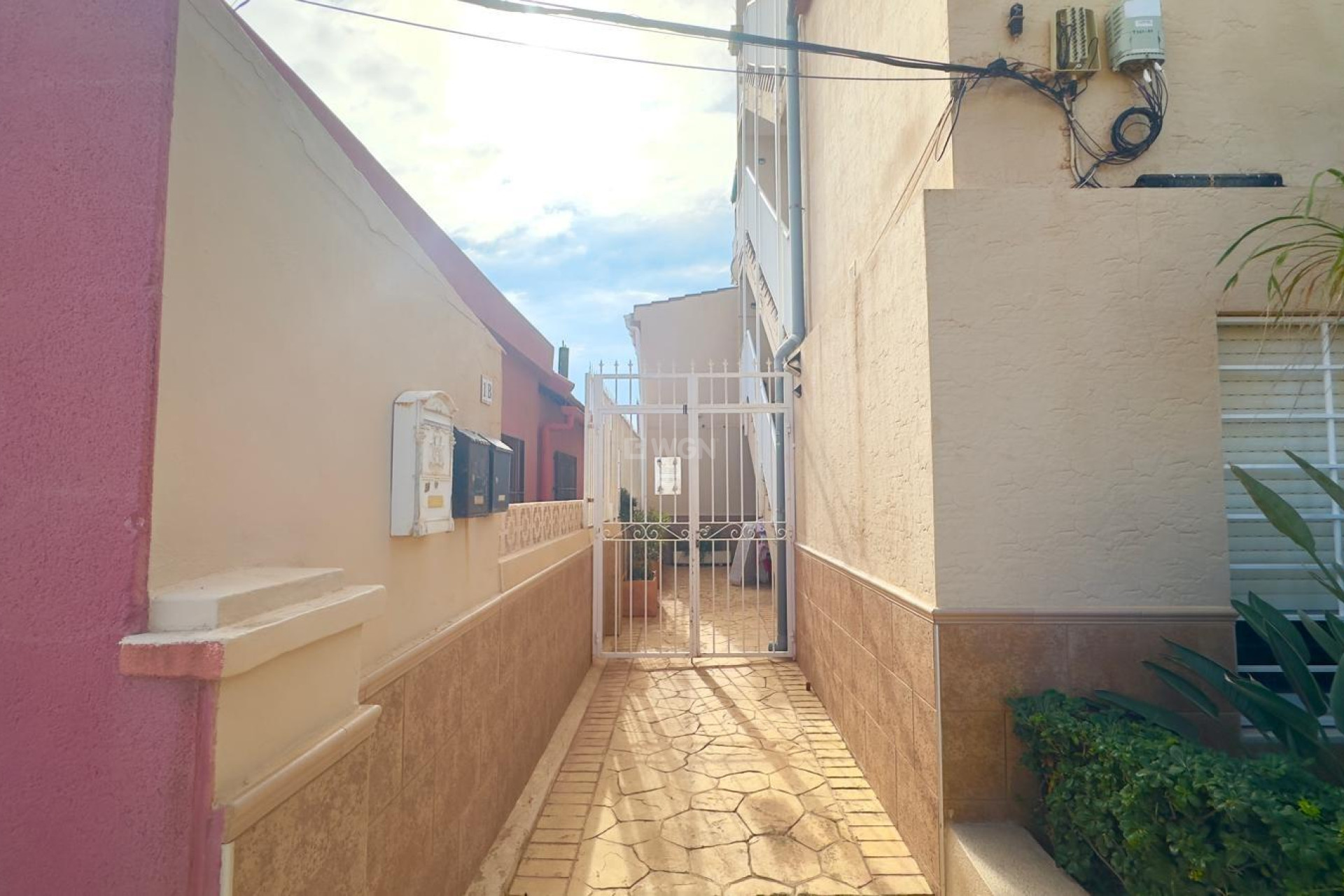 Resale - Apartment / flat - Torrevieja - Zona Los Frutales