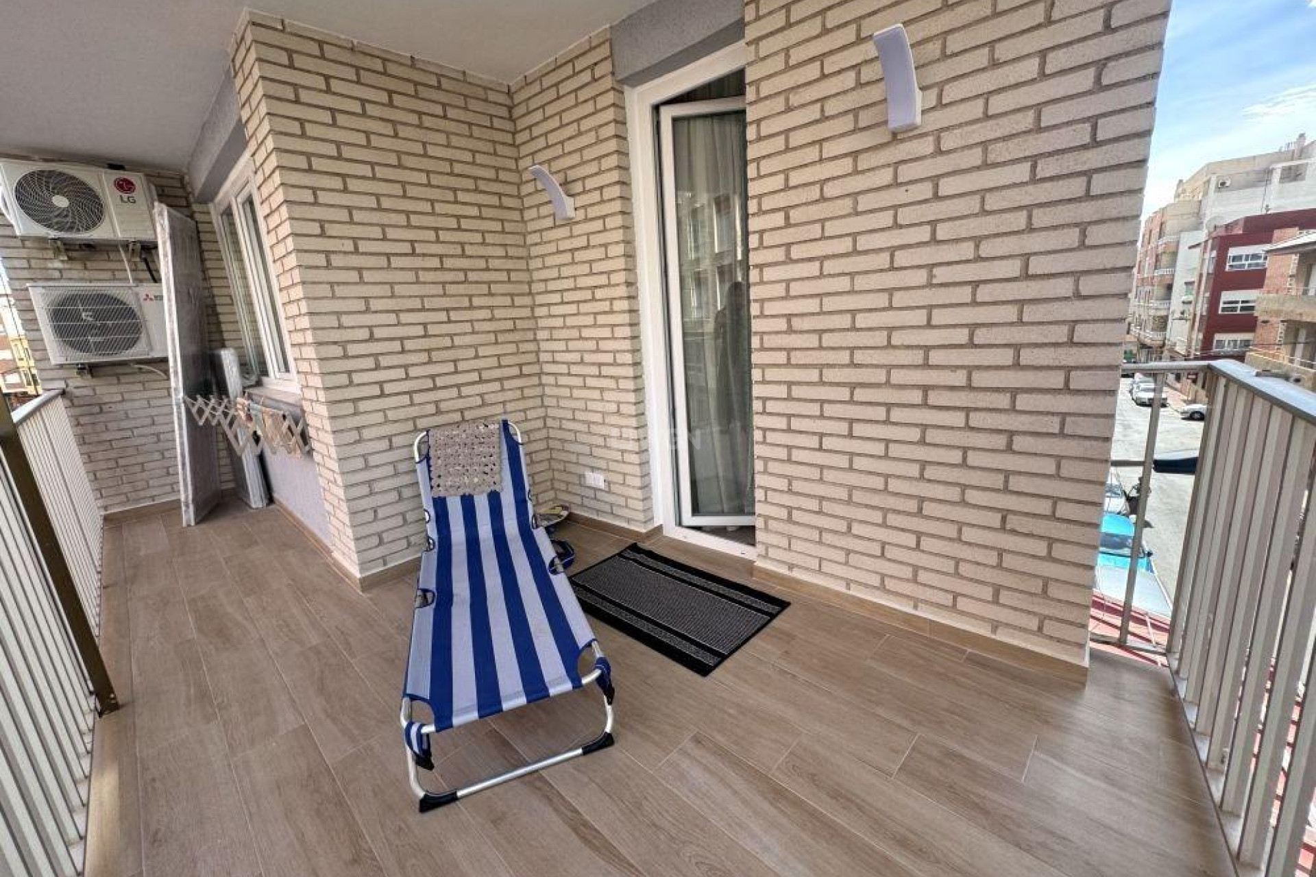 Resale - Apartment / flat - Torrevieja