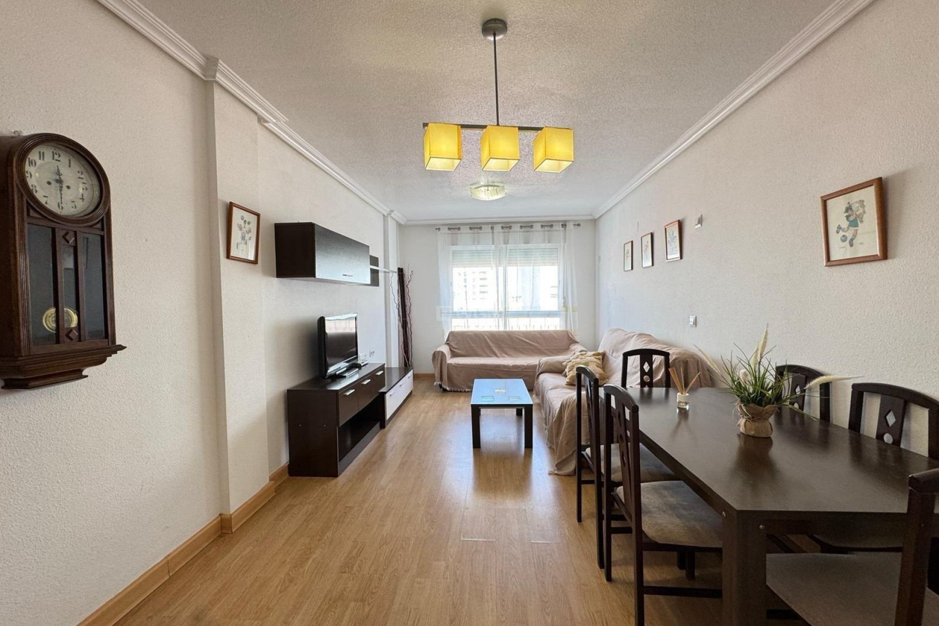 Resale - Apartment / flat - Torrevieja