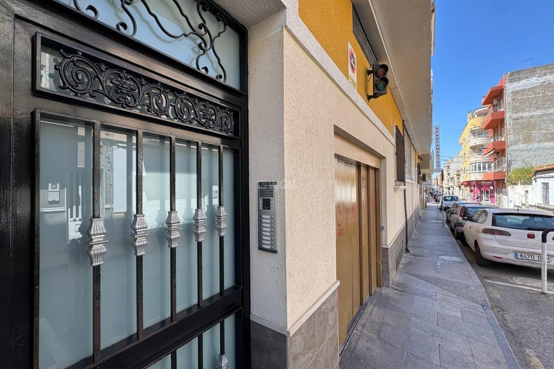 Resale - Apartment / flat - Torrevieja