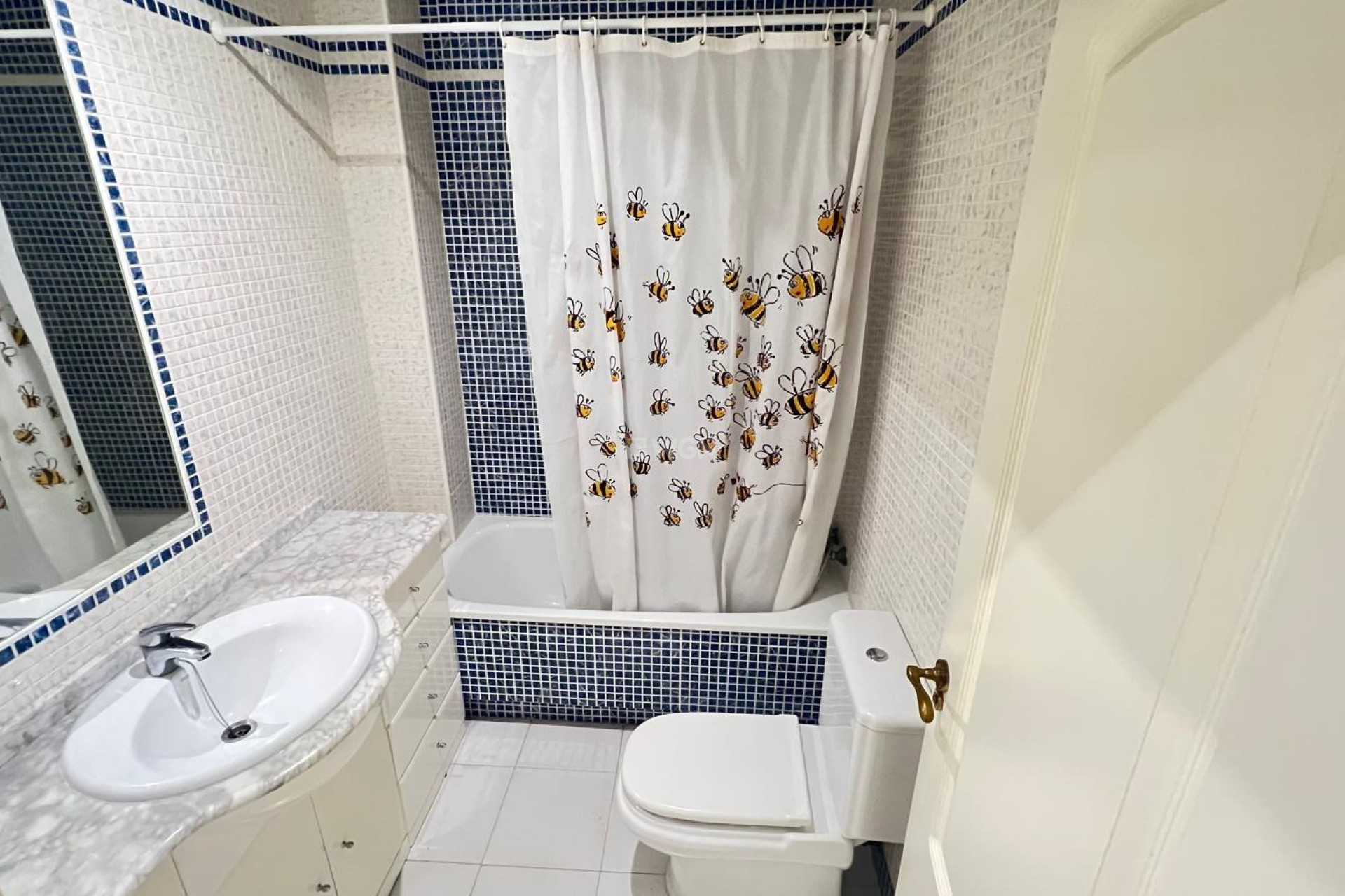 Resale - Apartment / flat - Torrevieja