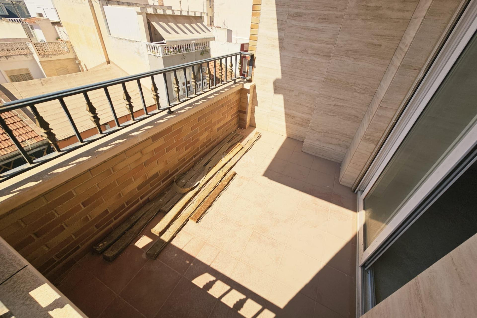 Resale - Apartment / flat - Torrevieja