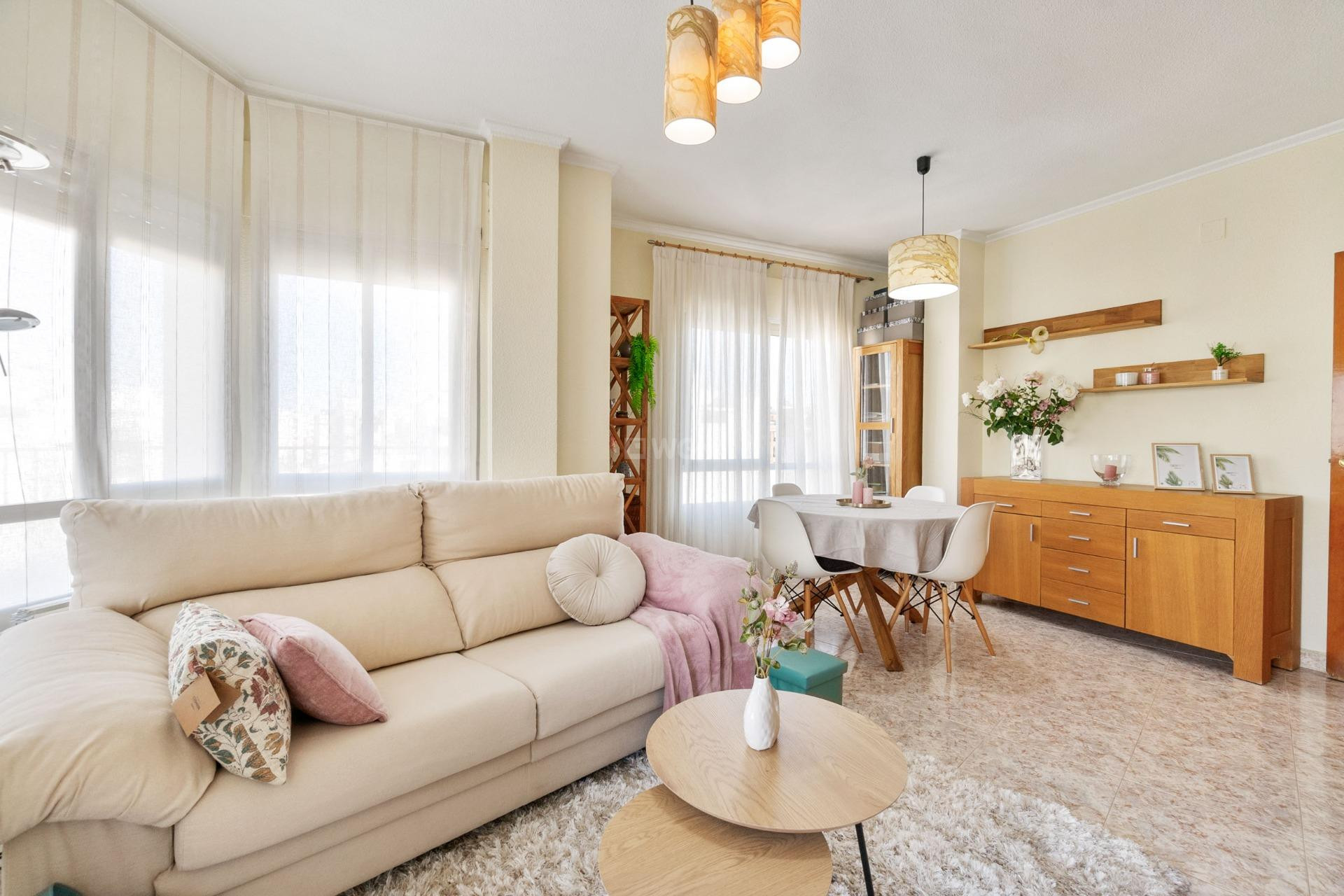 Resale - Apartment / flat - Torrevieja