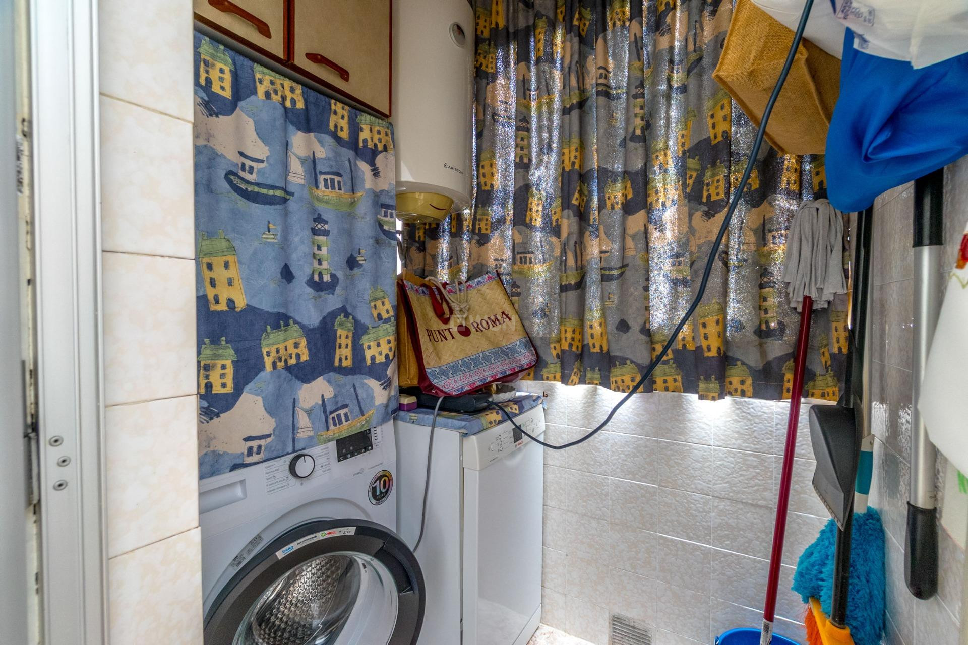 Resale - Apartment / flat - Torrevieja