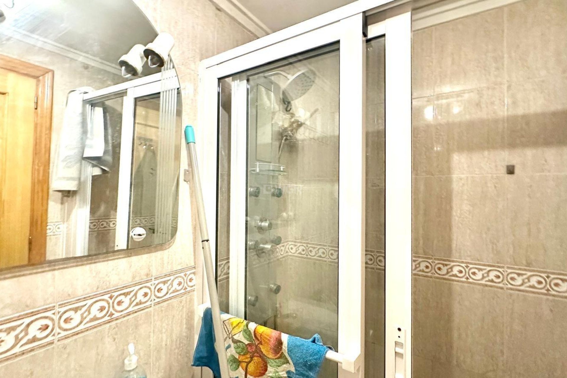 Resale - Apartment / flat - Torrevieja