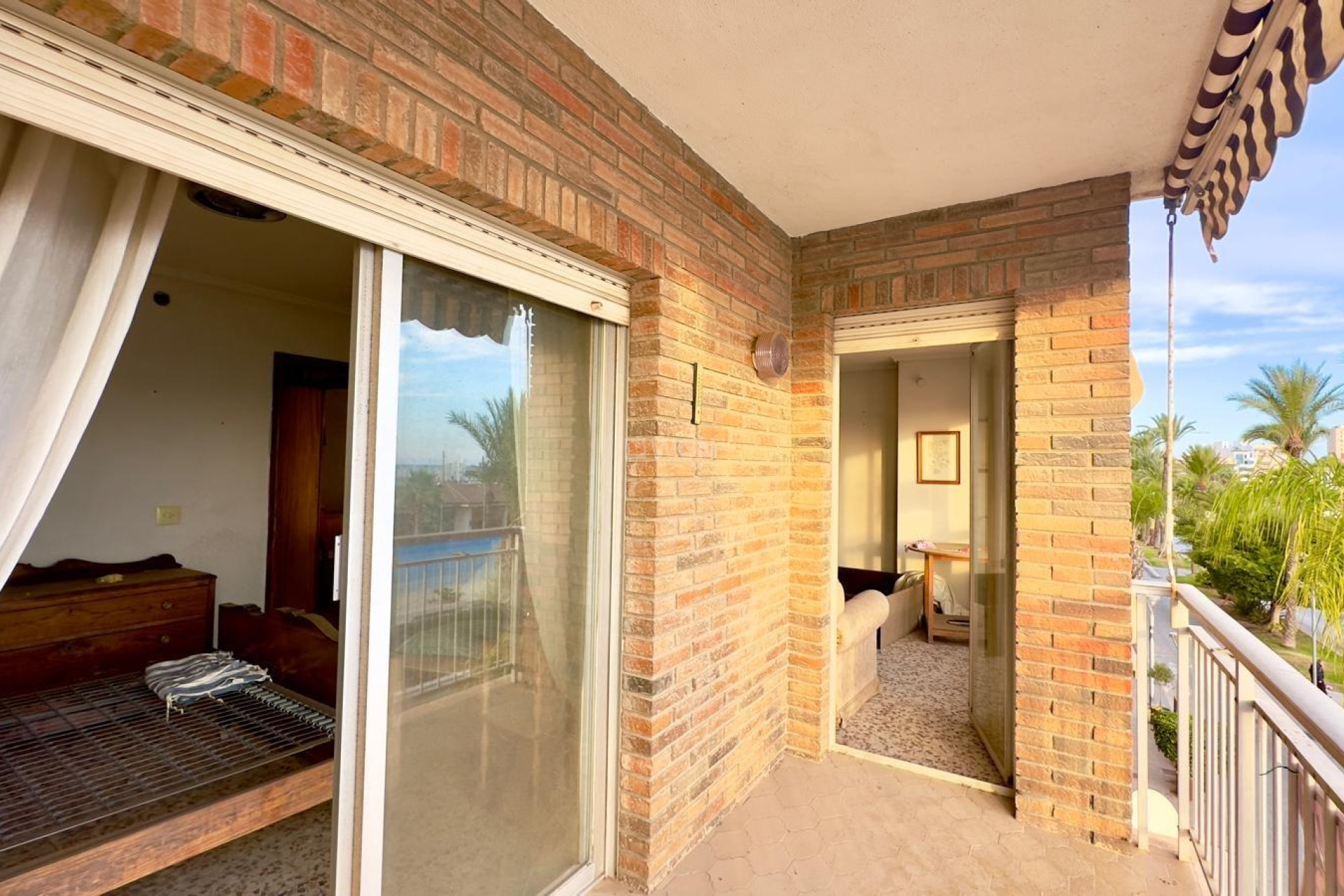 Resale - Apartment / flat - Torrevieja