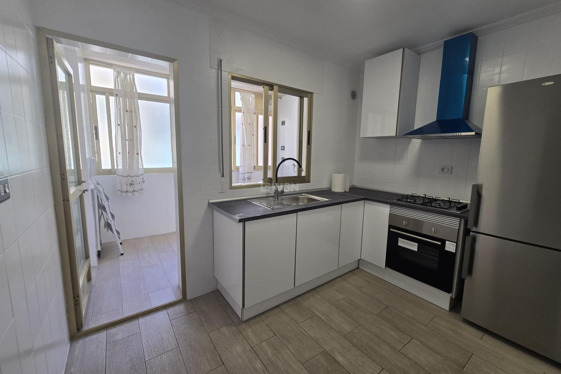 Resale - Apartment / flat - Torrevieja