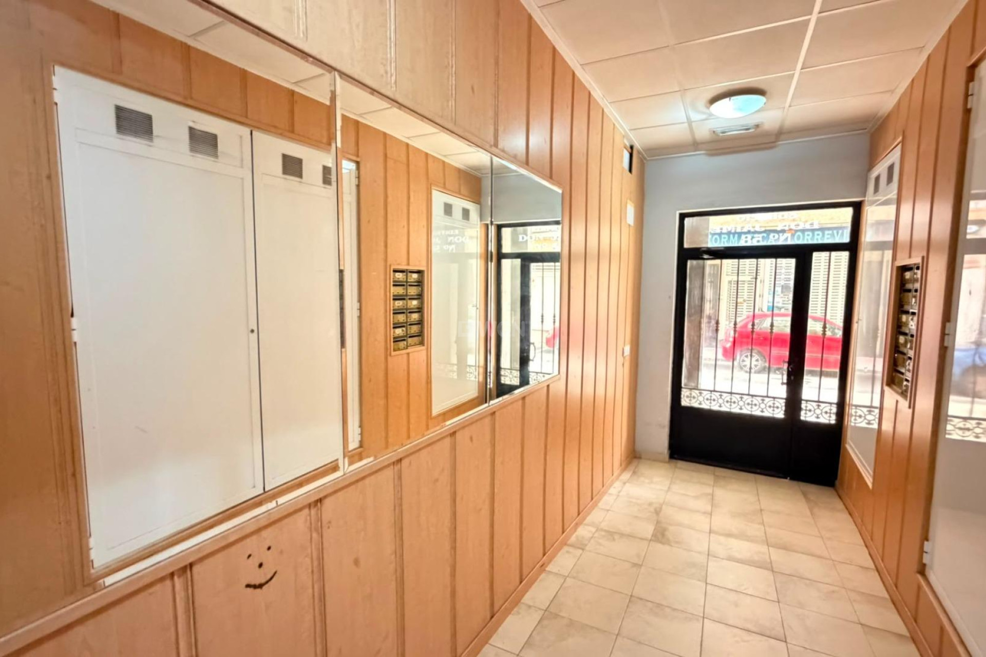 Resale - Apartment / flat - Torrevieja