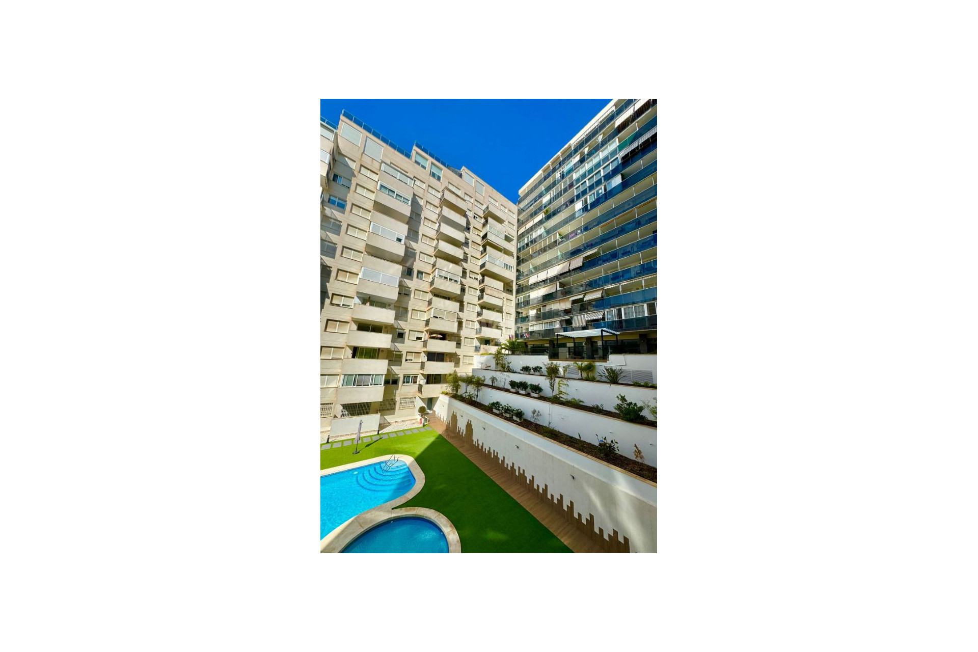 Resale - Apartment / flat - Villajoyosa - Costa Blanca