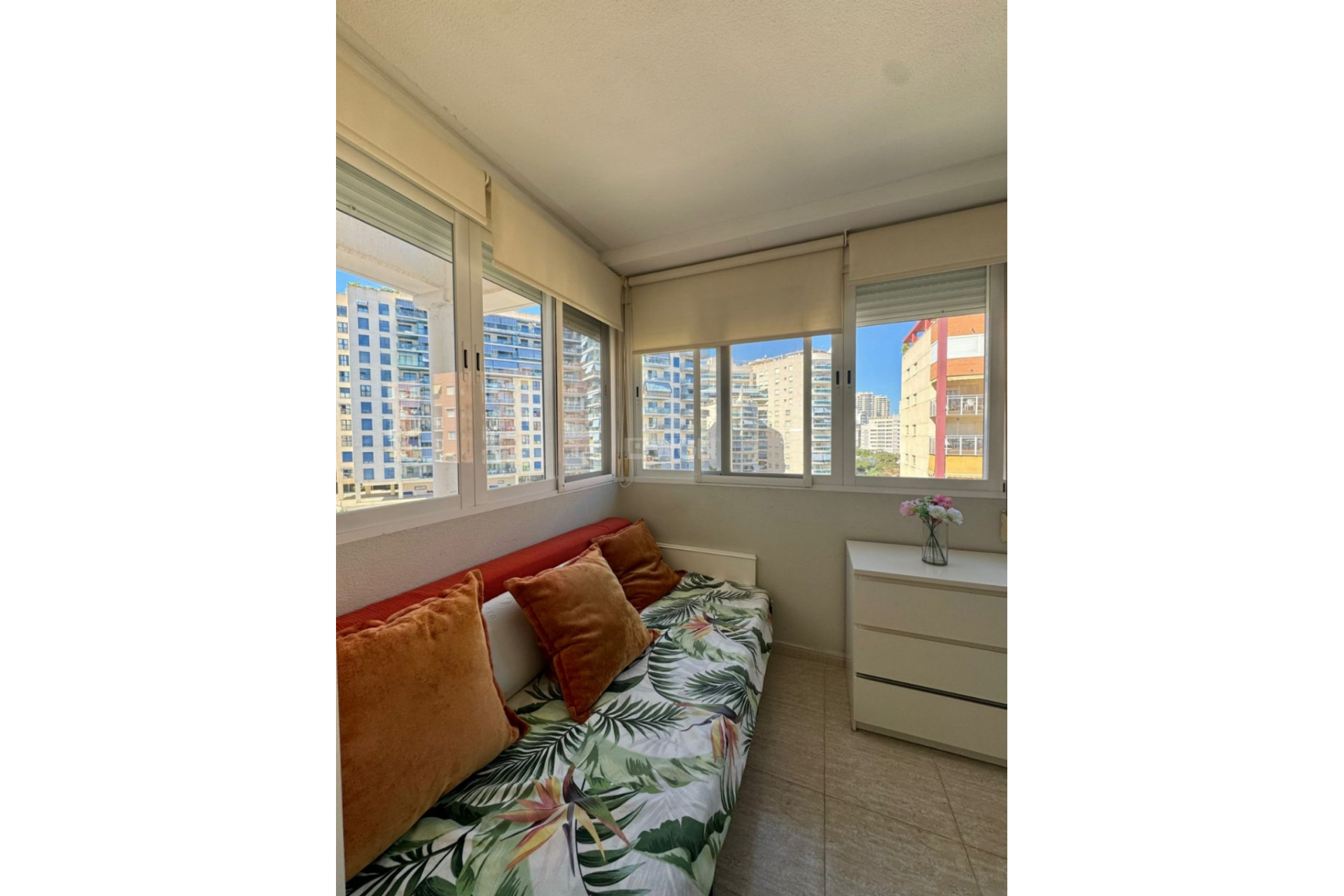 Resale - Apartment / flat - Villajoyosa - Costa Blanca