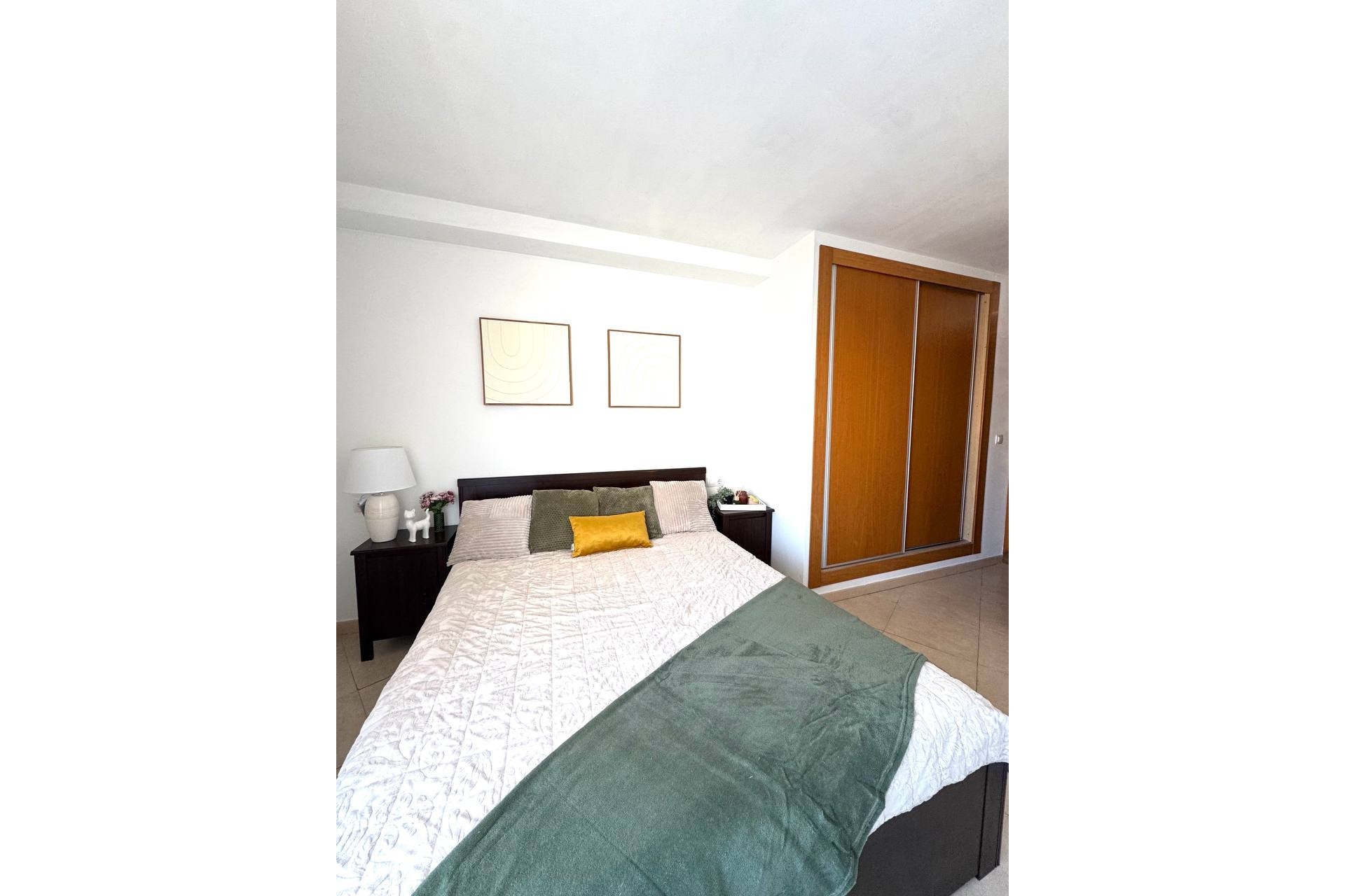 Resale - Apartment / flat - Villajoyosa - Costa Blanca