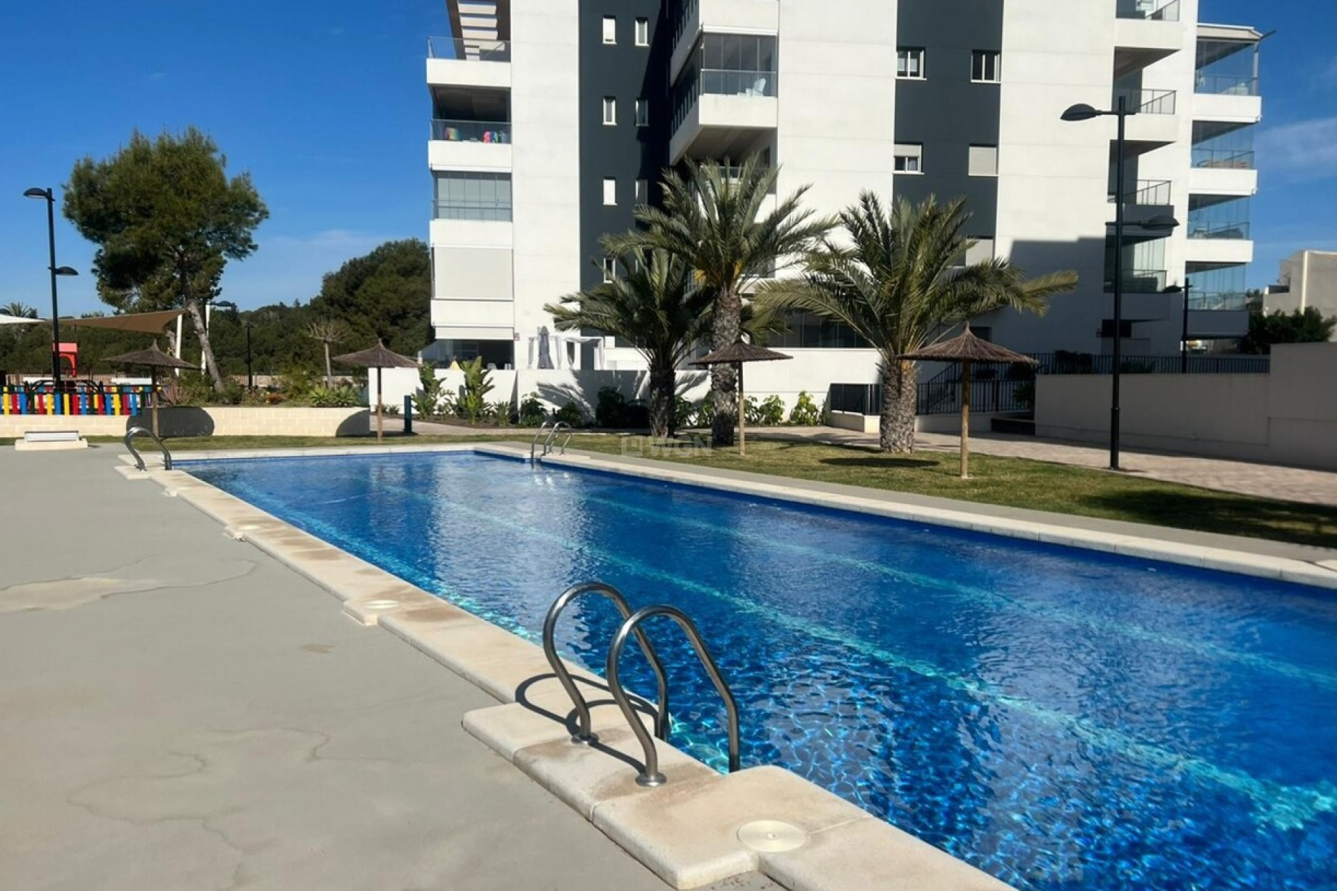 Resale - Apartment / flat - Villamartin - Costa Blanca