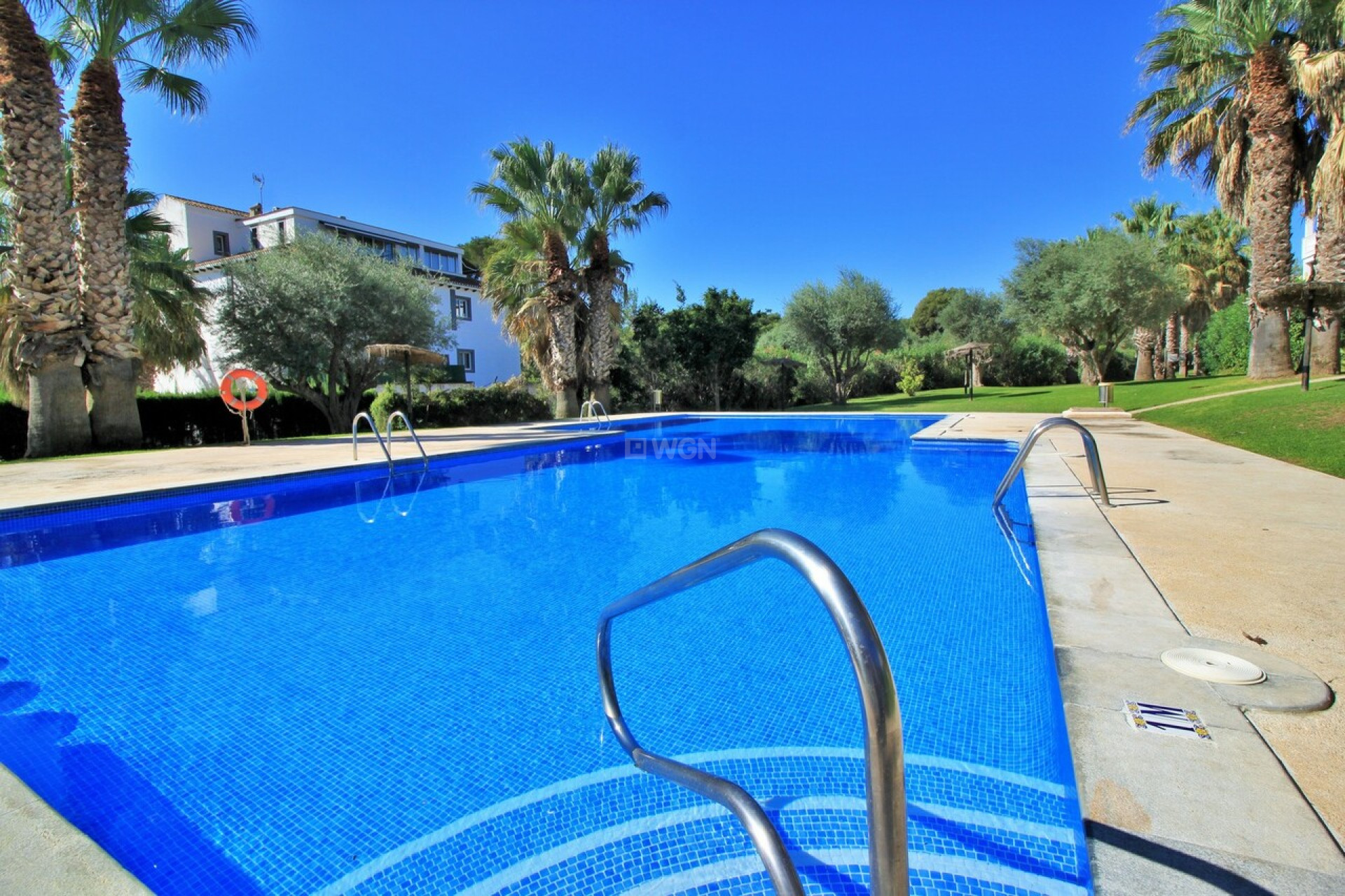 Resale - Apartment / flat - Villamartin - Costa Blanca