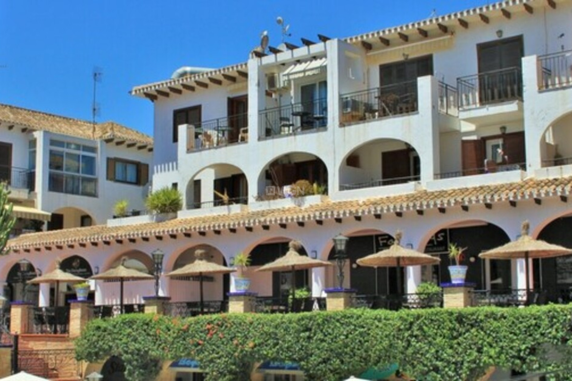 Resale - Apartment / flat - Villamartin - Costa Blanca