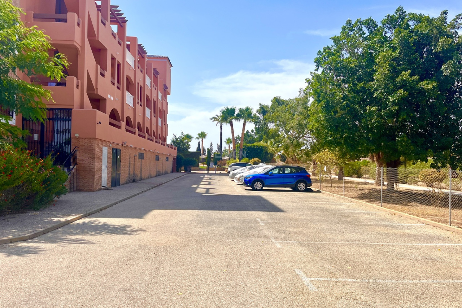 Resale - Apartment / flat - Villamartin - Costa Blanca