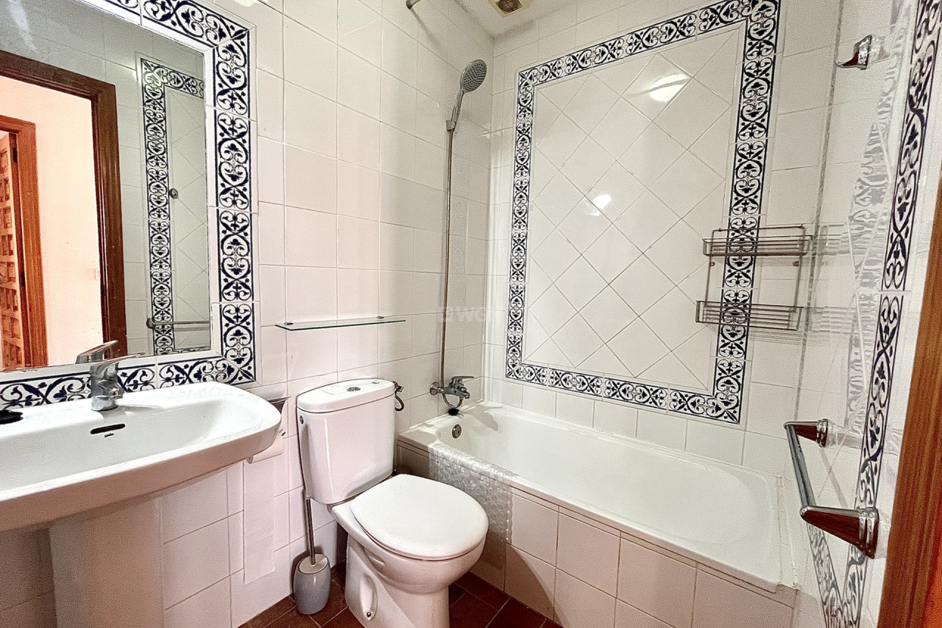 Resale - Apartment / flat - Villamartin - Costa Blanca