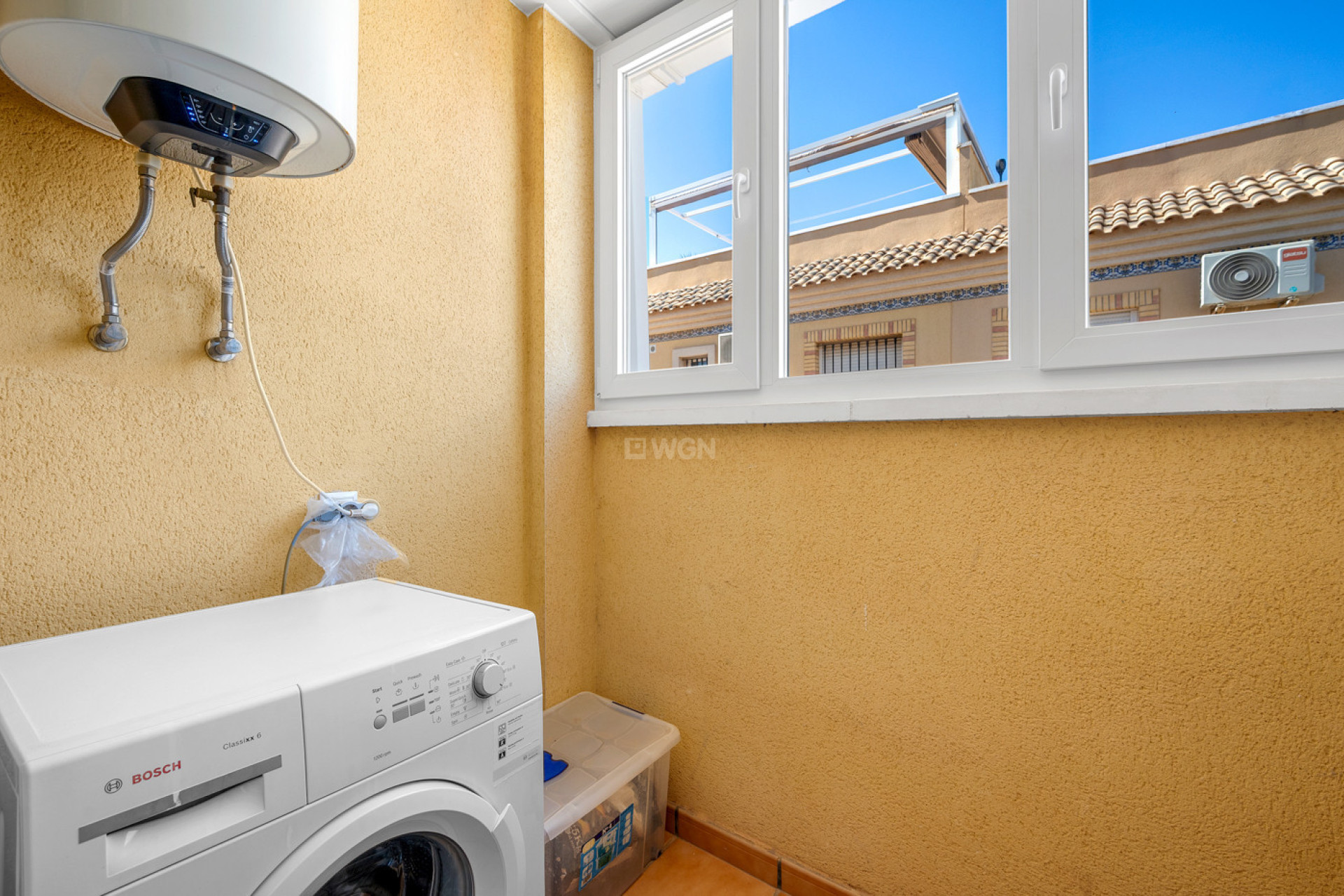 Resale - Apartment / flat - Villamartin - Costa Blanca