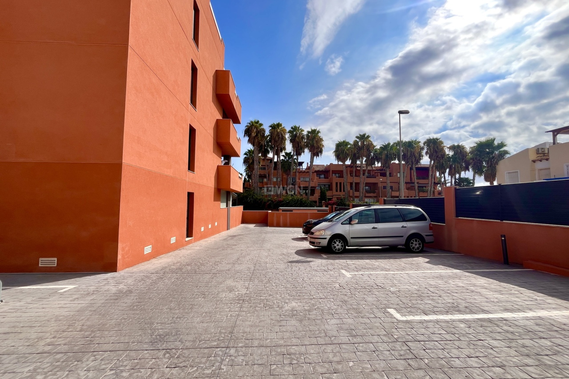 Resale - Apartment / flat - Villamartin - Costa Blanca