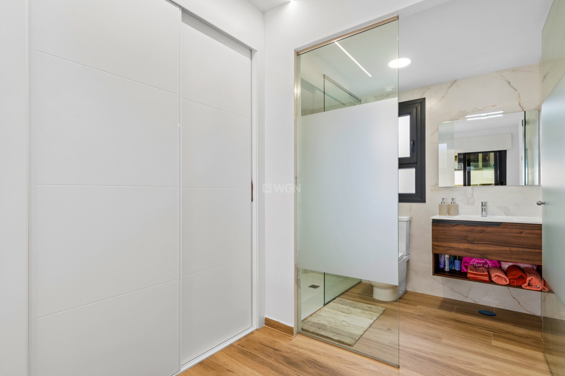 Resale - Apartment / flat - Villamartin - Costa Blanca