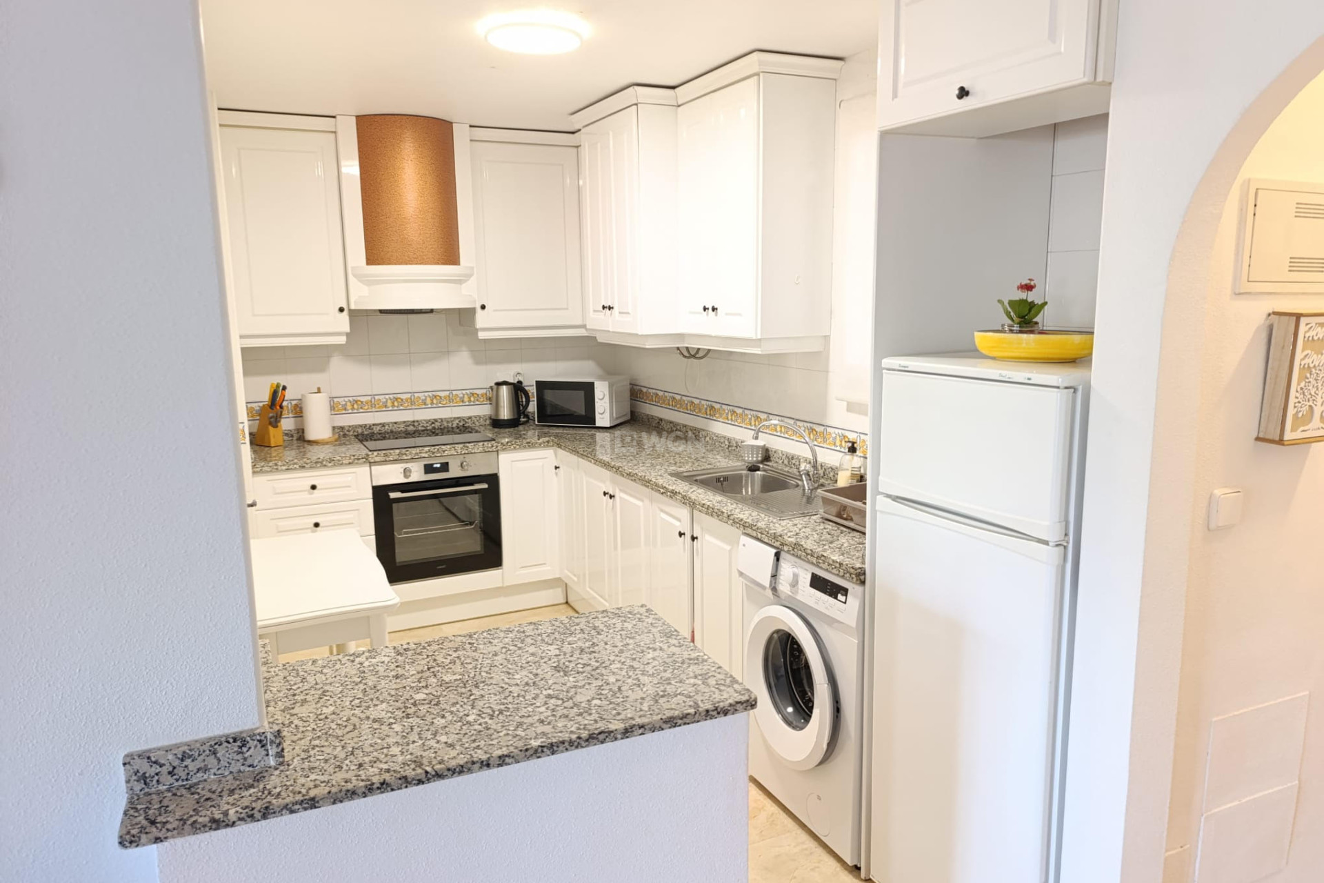 Resale - Apartment / flat - Villamartin - Costa Blanca