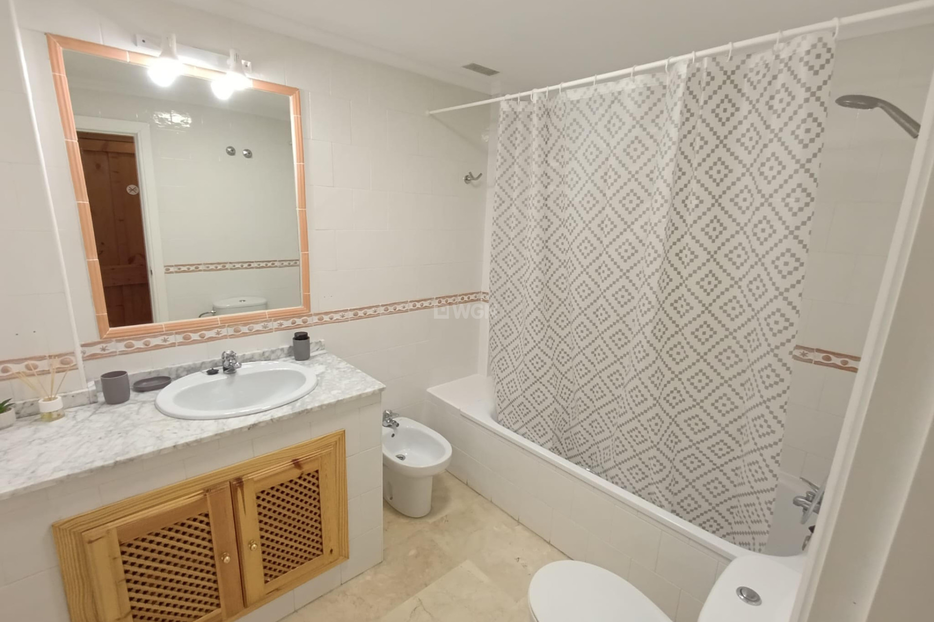 Resale - Apartment / flat - Villamartin - Costa Blanca