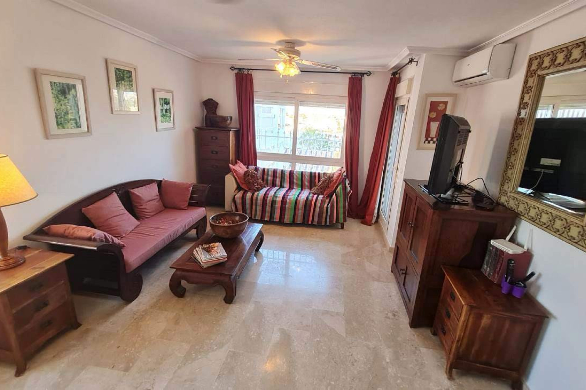 Resale - Apartment / flat - Villamartin - Costa Blanca