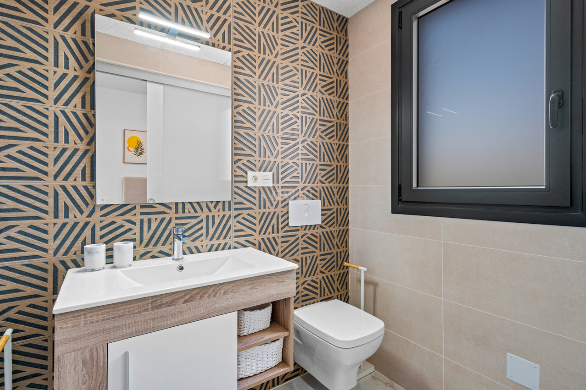 Resale - Apartment / flat - Villamartin - Costa Blanca