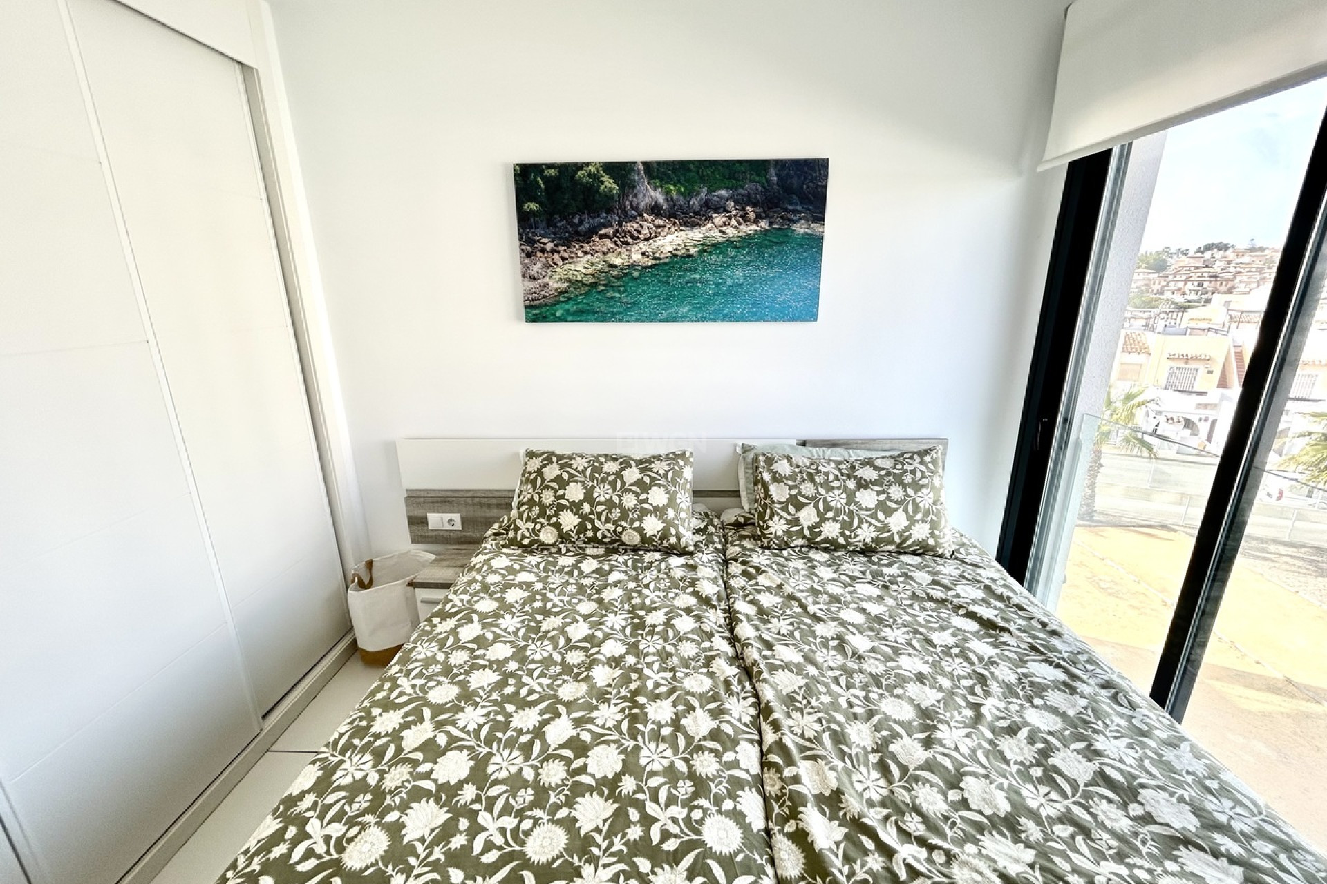 Resale - Apartment / flat - Villamartin - Costa Blanca