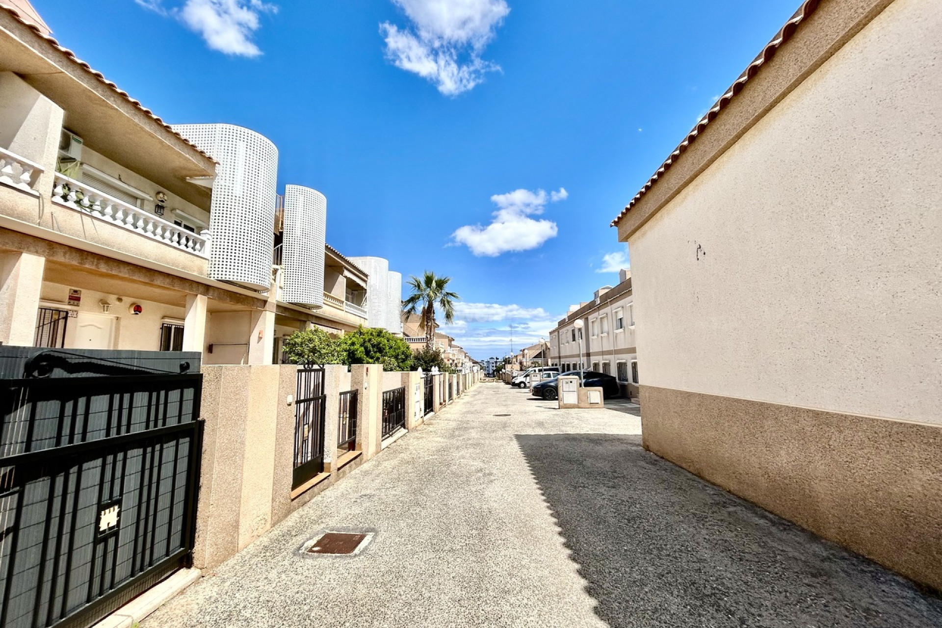 Resale - Apartment / flat - Villamartin - Costa Blanca