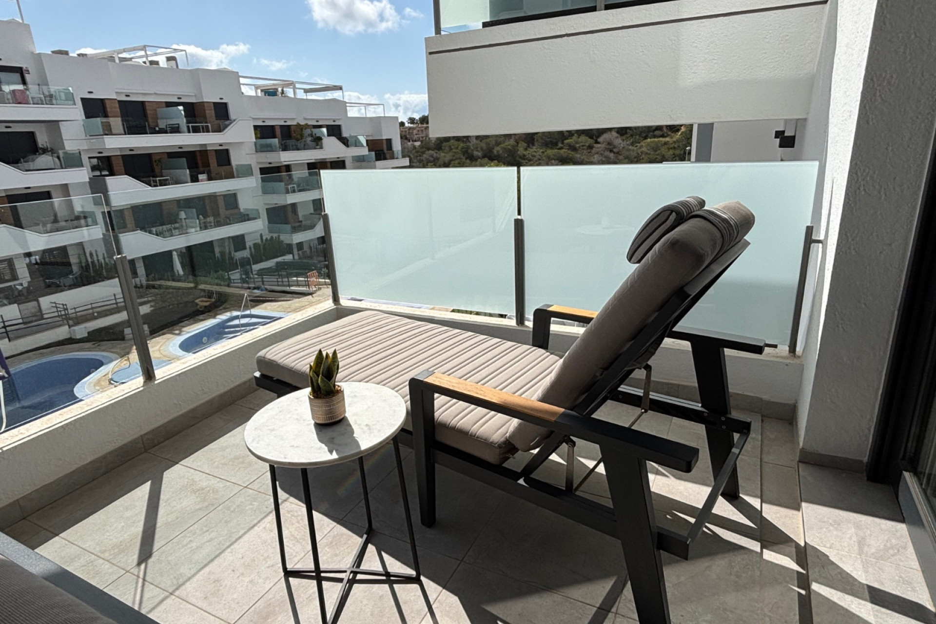 Resale - Apartment / flat - Villamartin - Costa Blanca