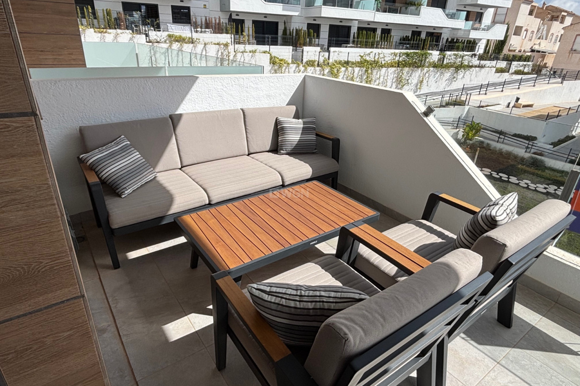 Resale - Apartment / flat - Villamartin - Costa Blanca