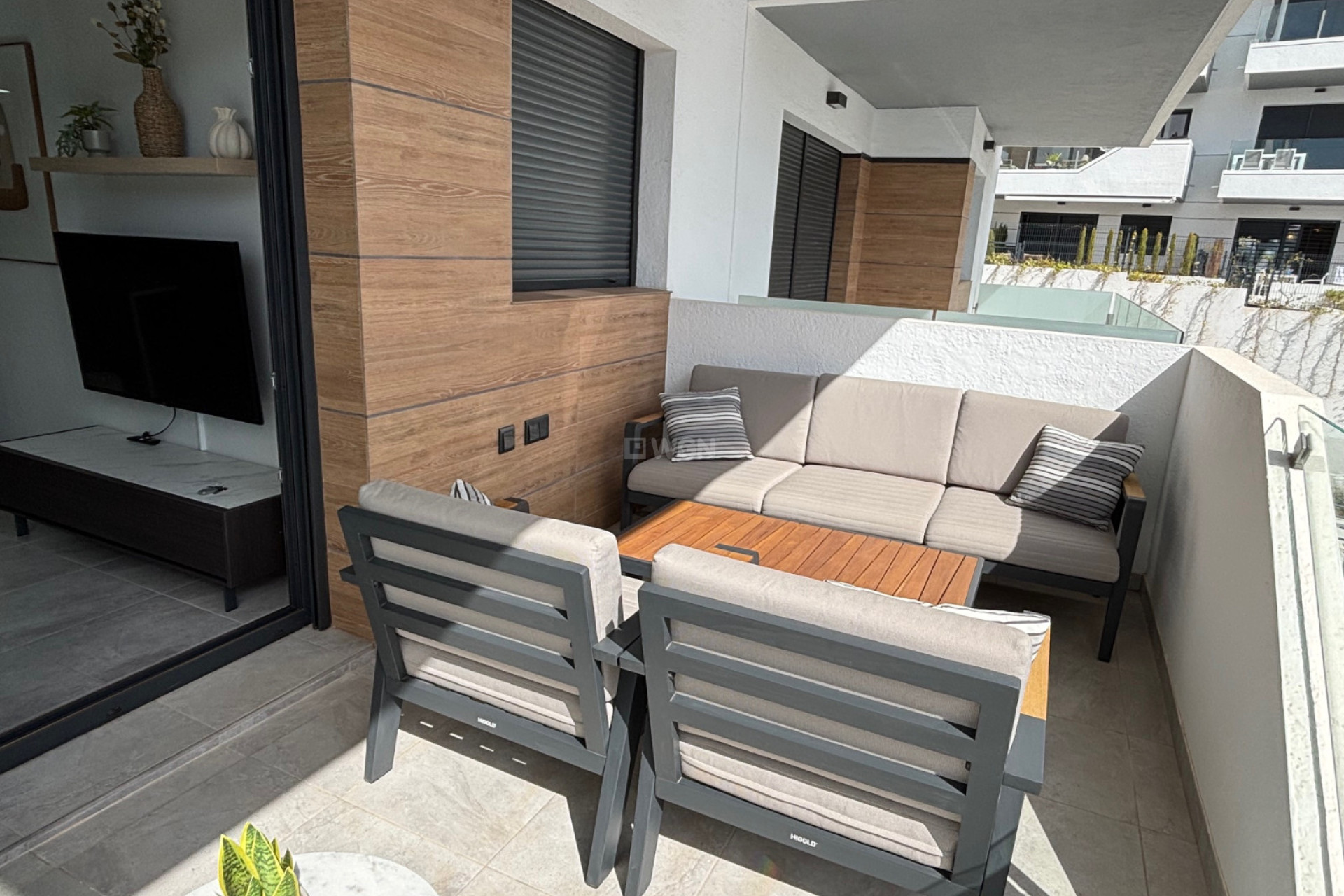 Resale - Apartment / flat - Villamartin - Costa Blanca