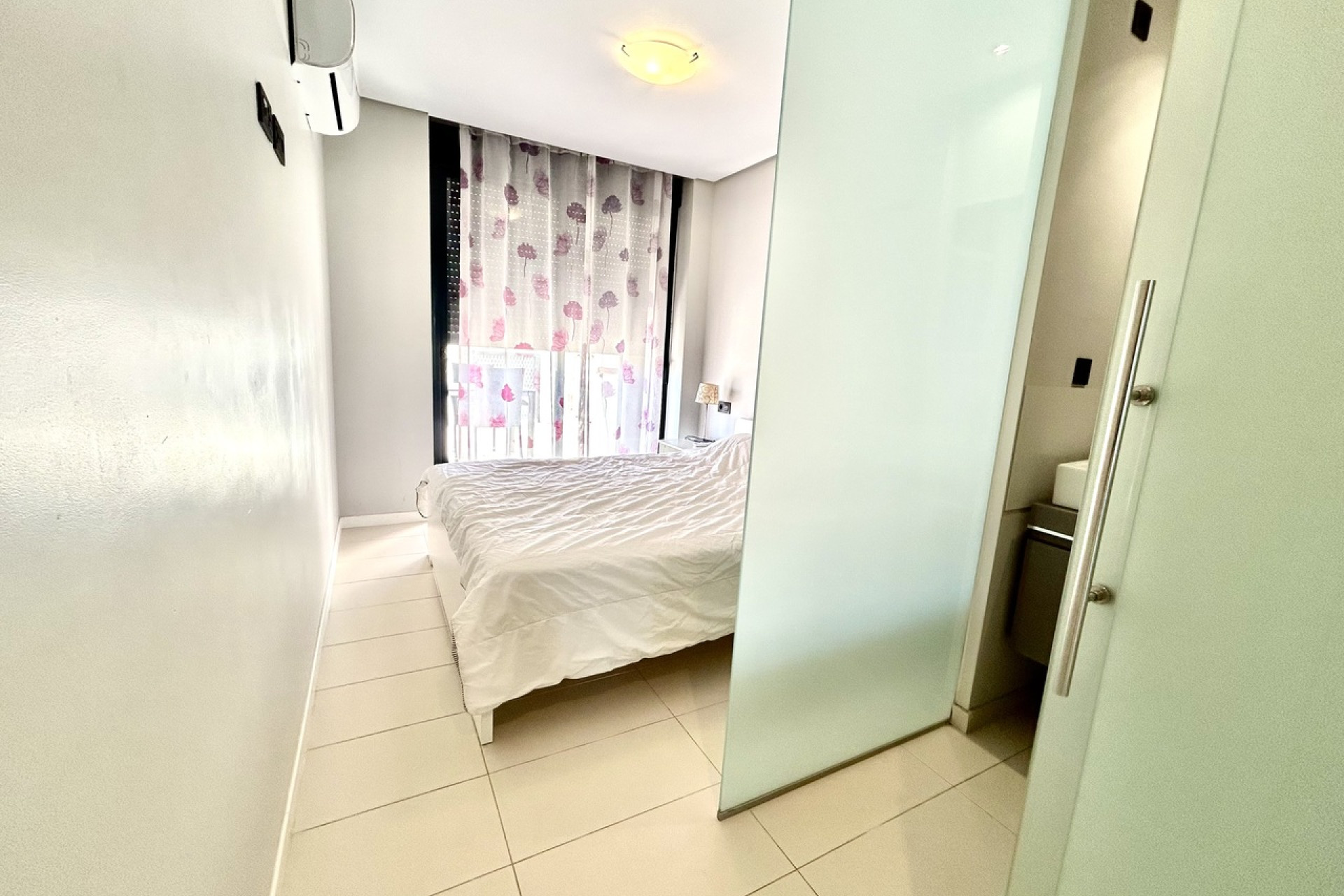 Resale - Apartment / flat - Villamartin - Costa Blanca
