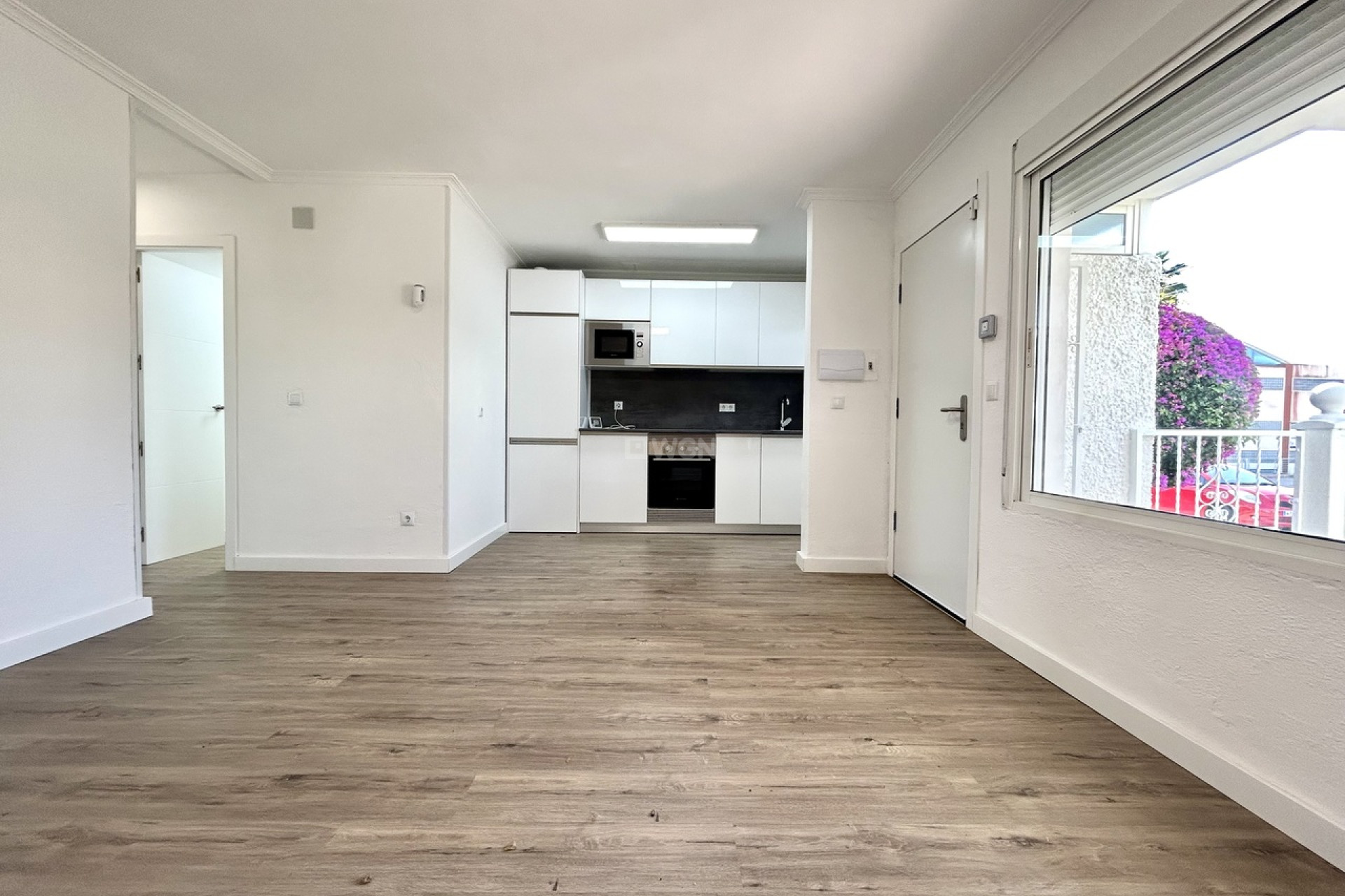 Resale - Apartment / flat - Villamartin - Costa Blanca
