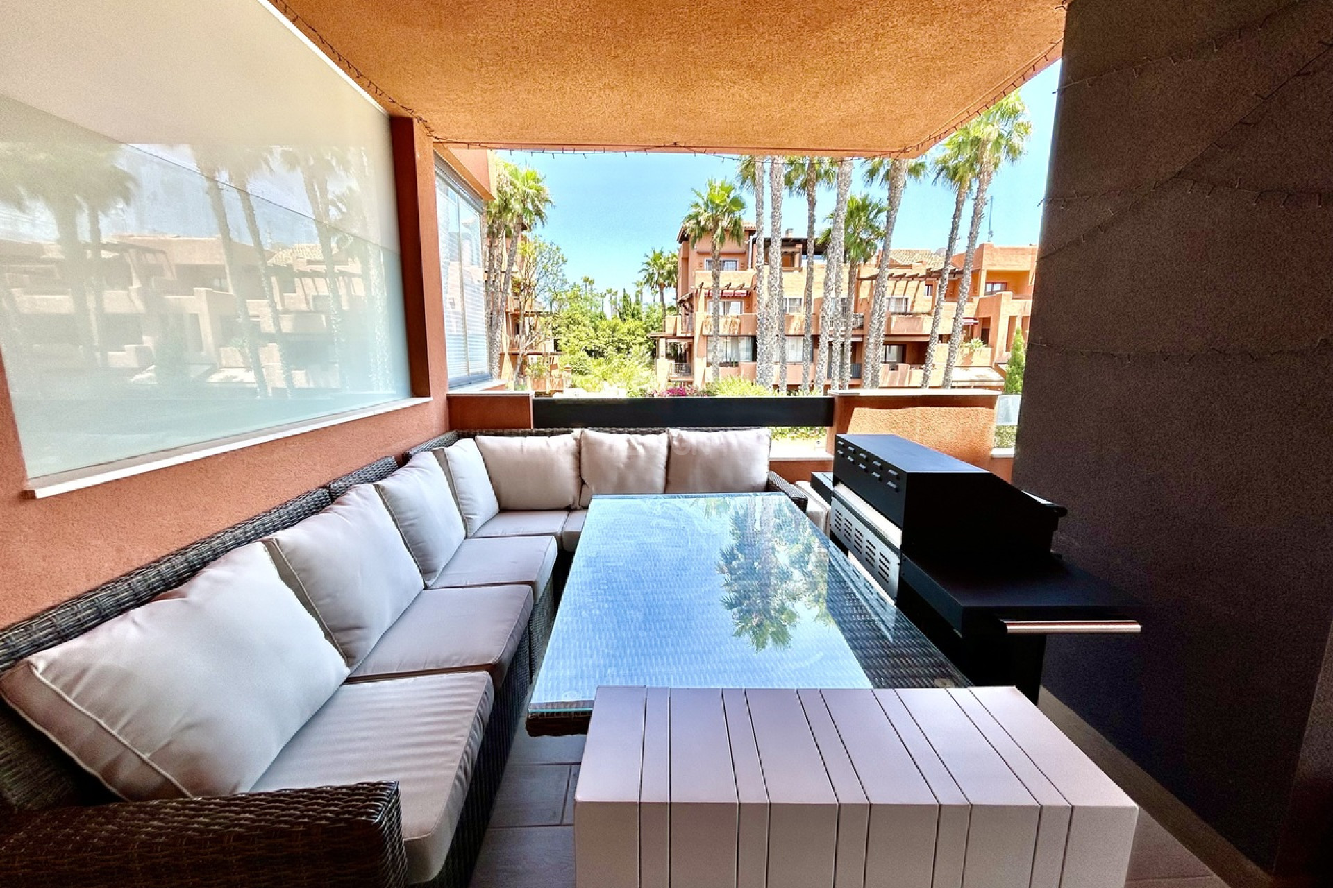 Resale - Apartment / flat - Villamartin - Costa Blanca
