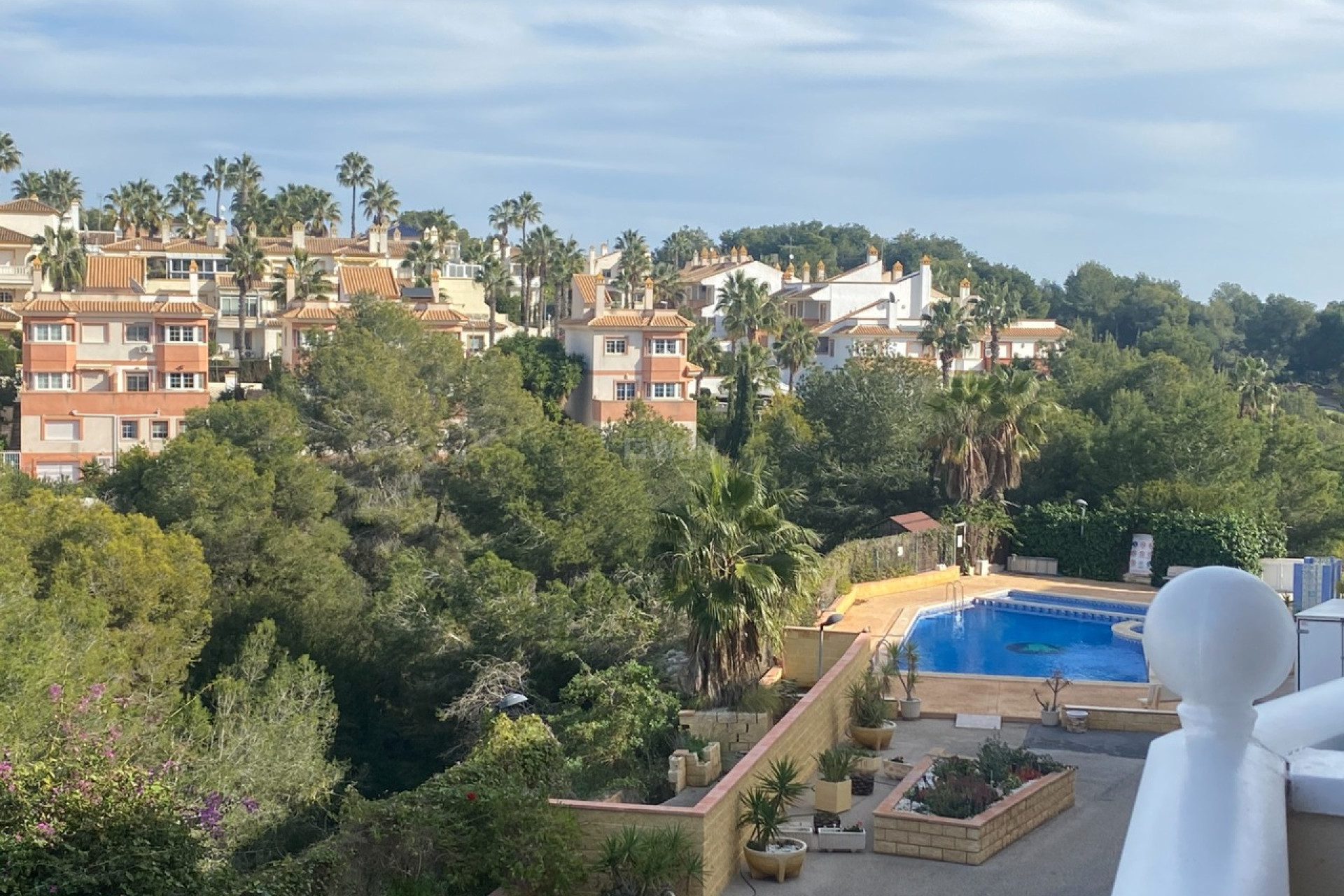 Resale - Apartment / flat - Villamartin - Costa Blanca