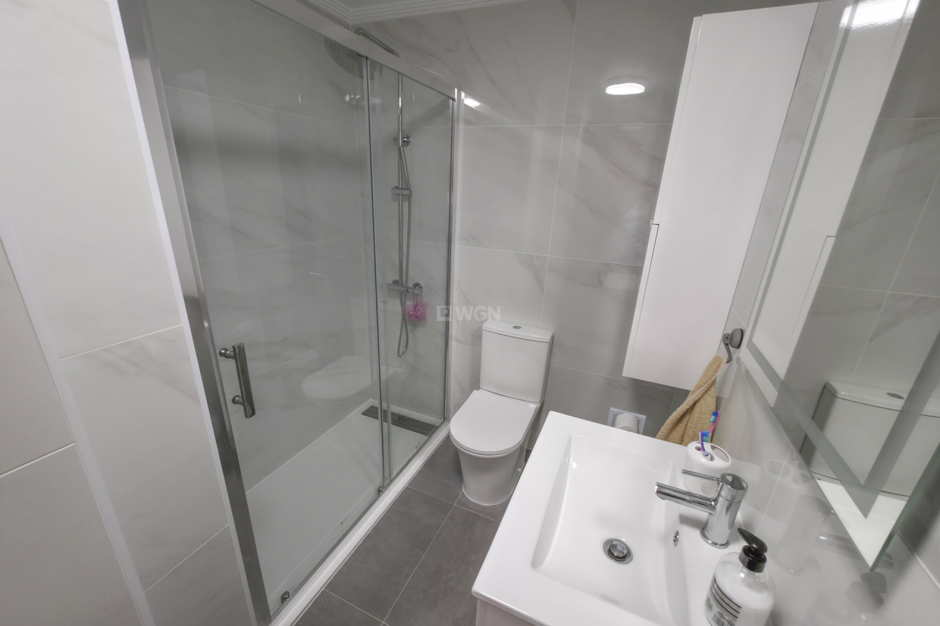 Resale - Apartment / flat - Villamartin - Costa Blanca