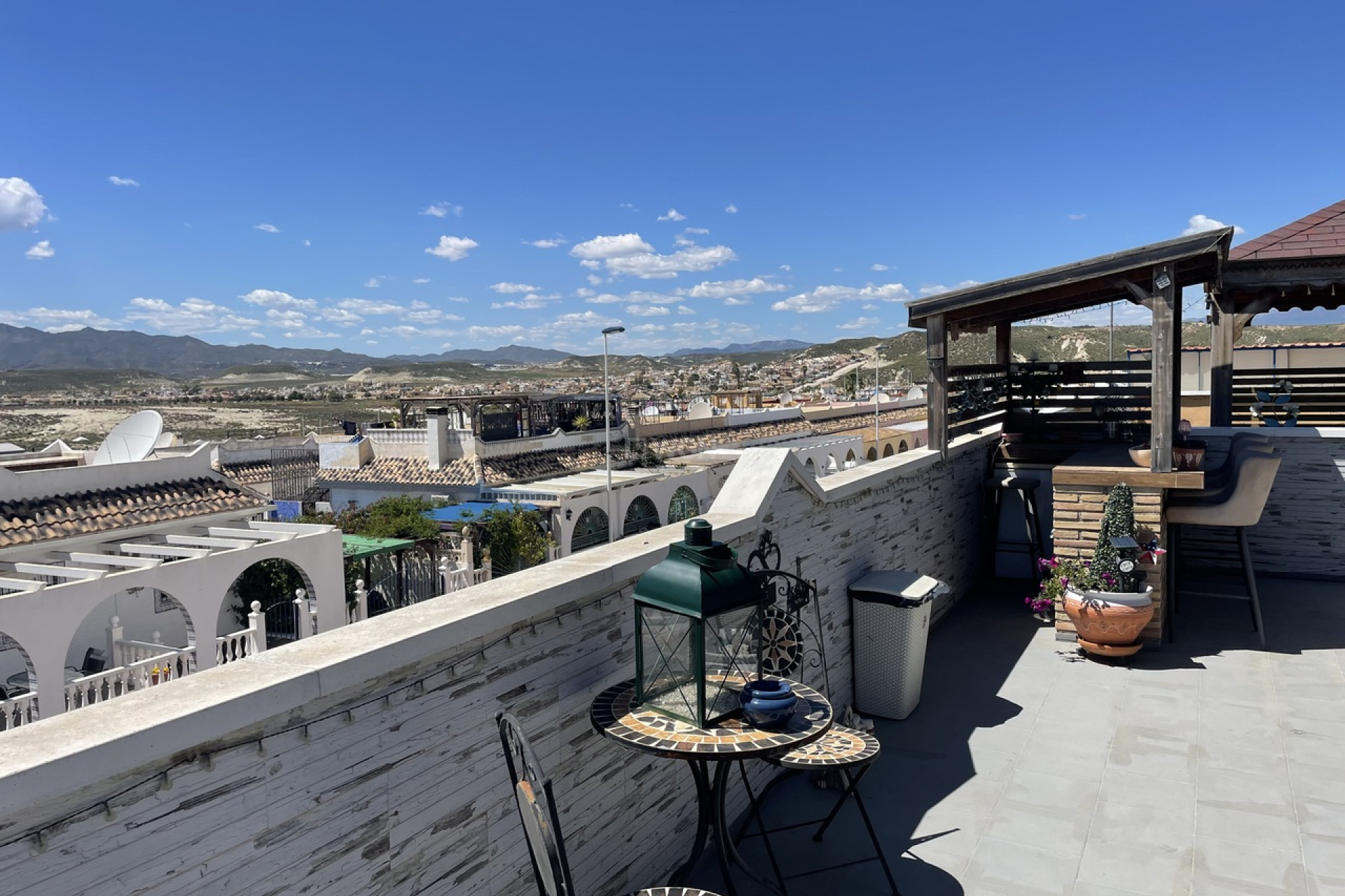 Resale - Bungalow - Camposol - Inland