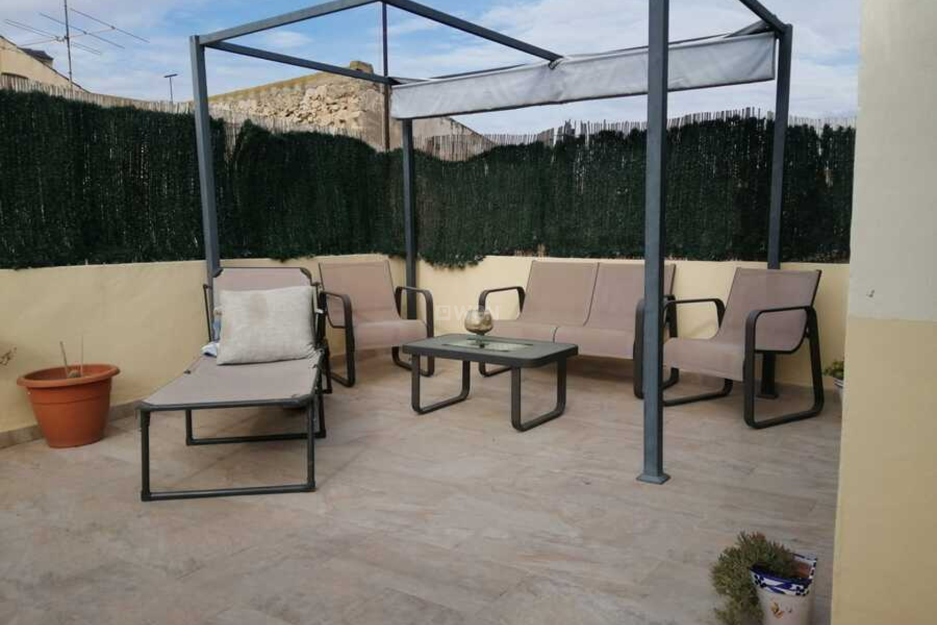 Resale - Bungalow - Daya Nueva - Costa Blanca