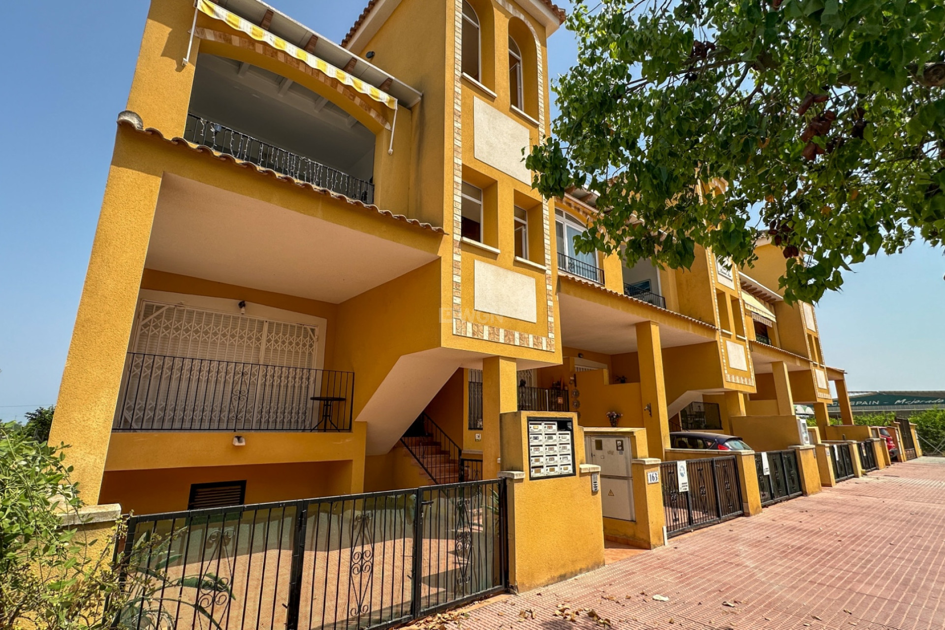Resale - Bungalow - Daya Nueva - Costa Blanca