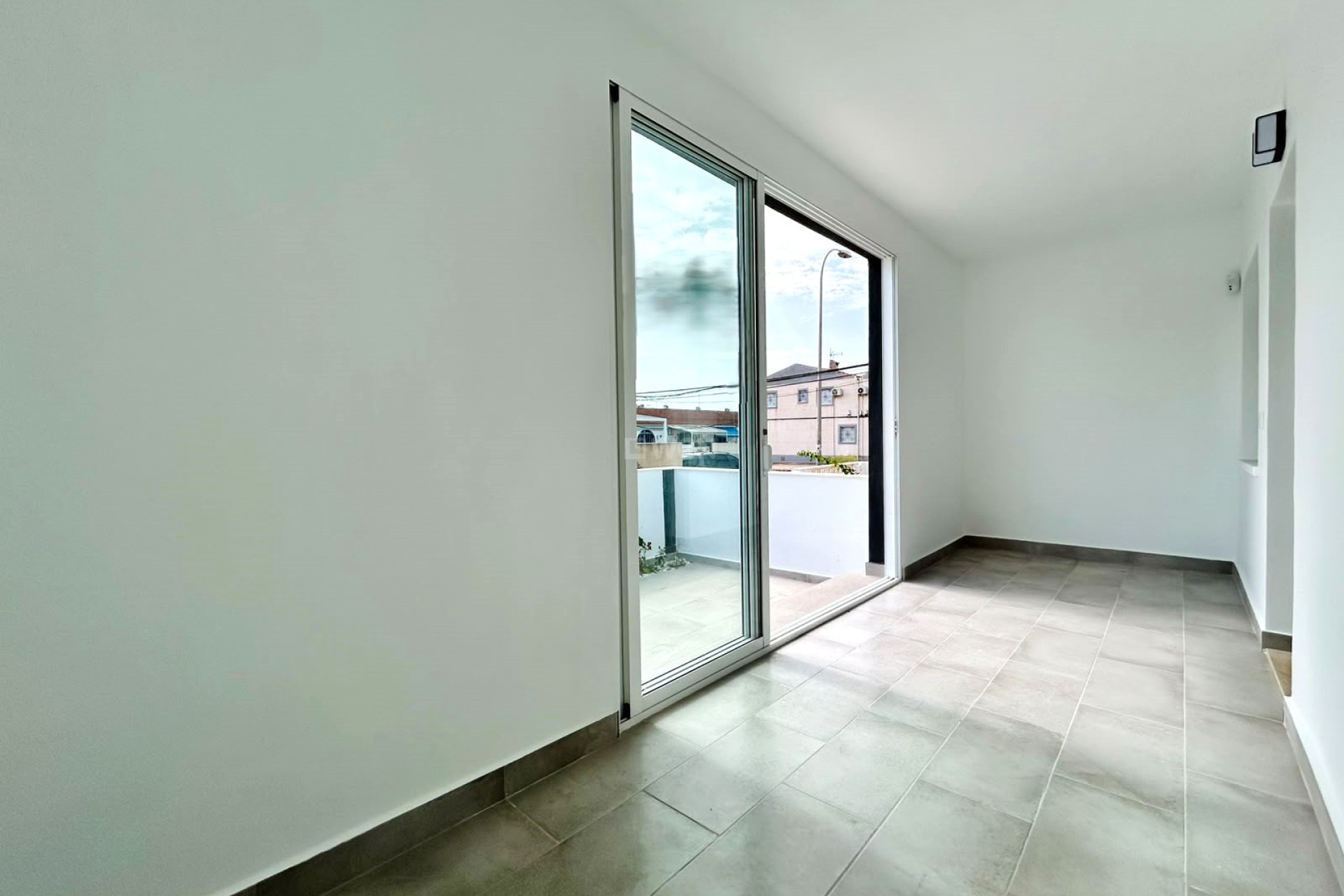 Resale - Bungalow - La Siesta - Costa Blanca