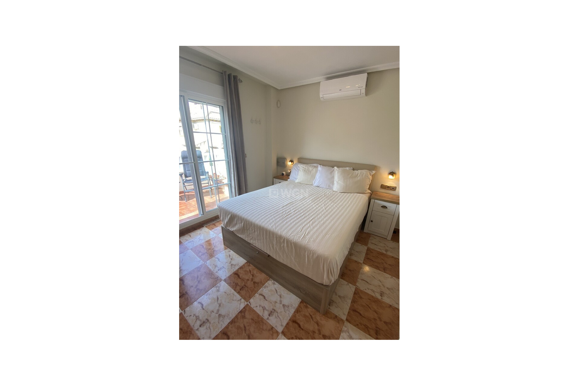 Resale - Bungalow - Lomas de Caboroig - Costa Blanca