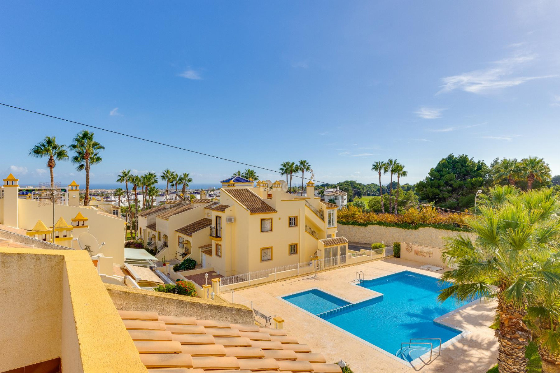 Resale - Bungalow - Orihuela Costa - Costa Blanca