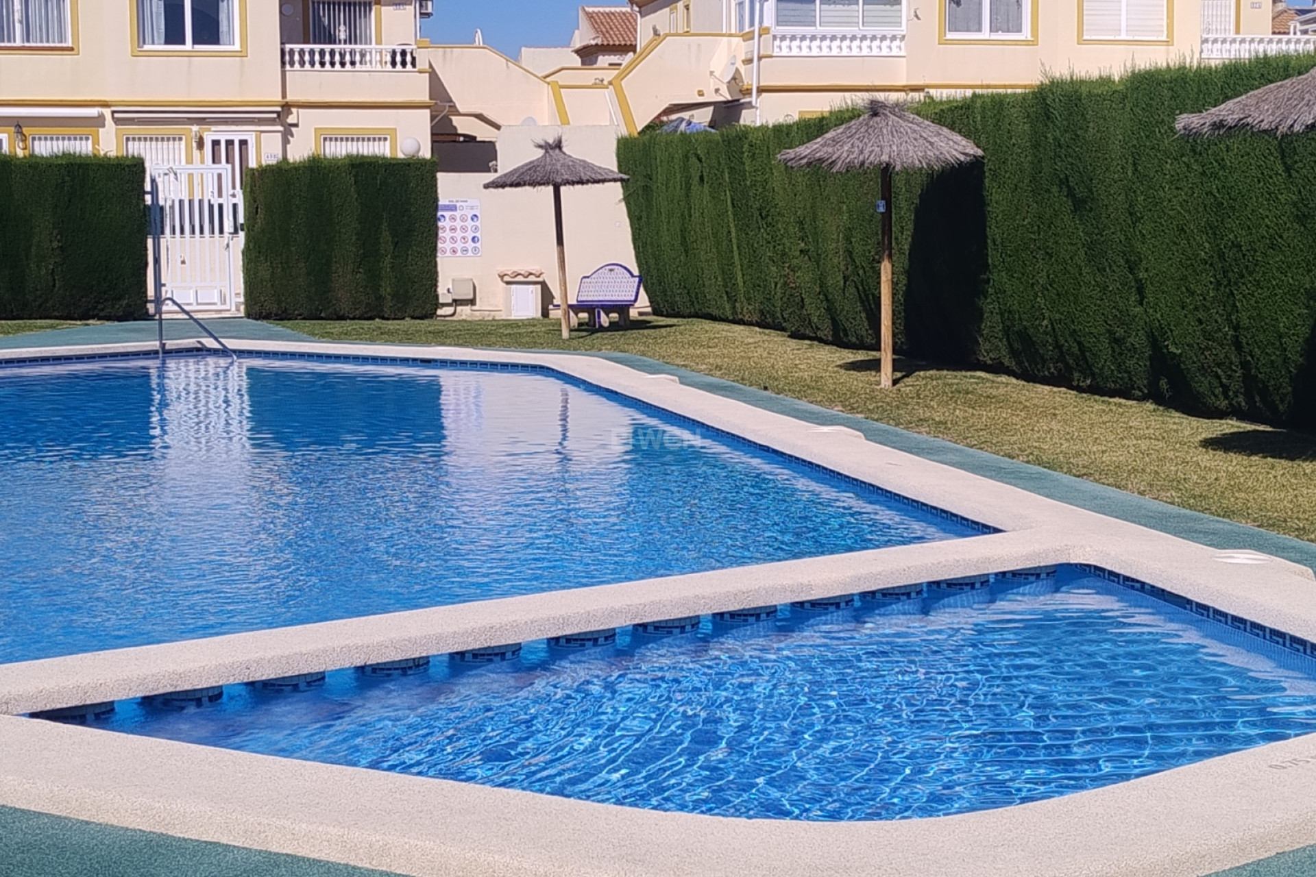 Resale - Bungalow - Orihuela Costa - Costa Blanca