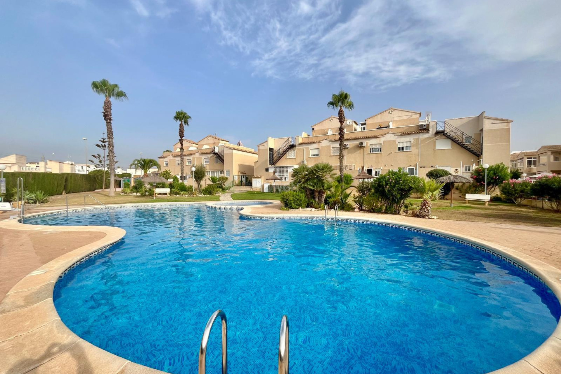Resale - Bungalow - Orihuela Costa - La Chismosa